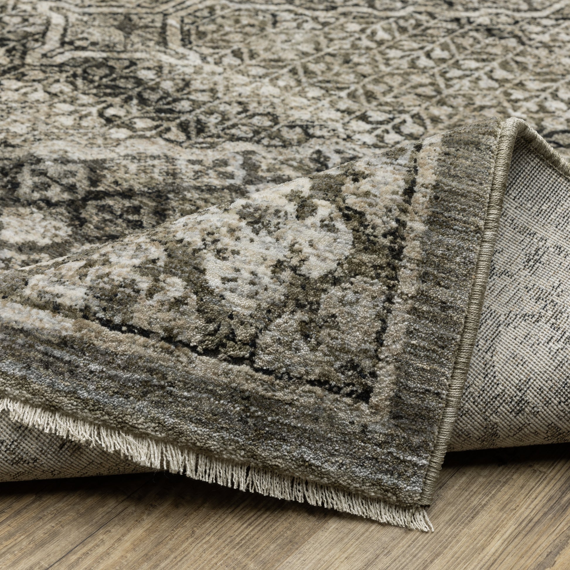 Oriental Weavers Chamberlain  Grey Beige Traditional
