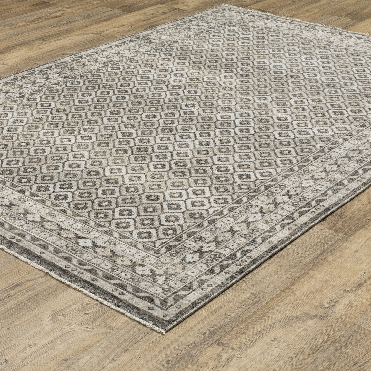 Oriental Weavers Chamberlain  Grey Beige Traditional