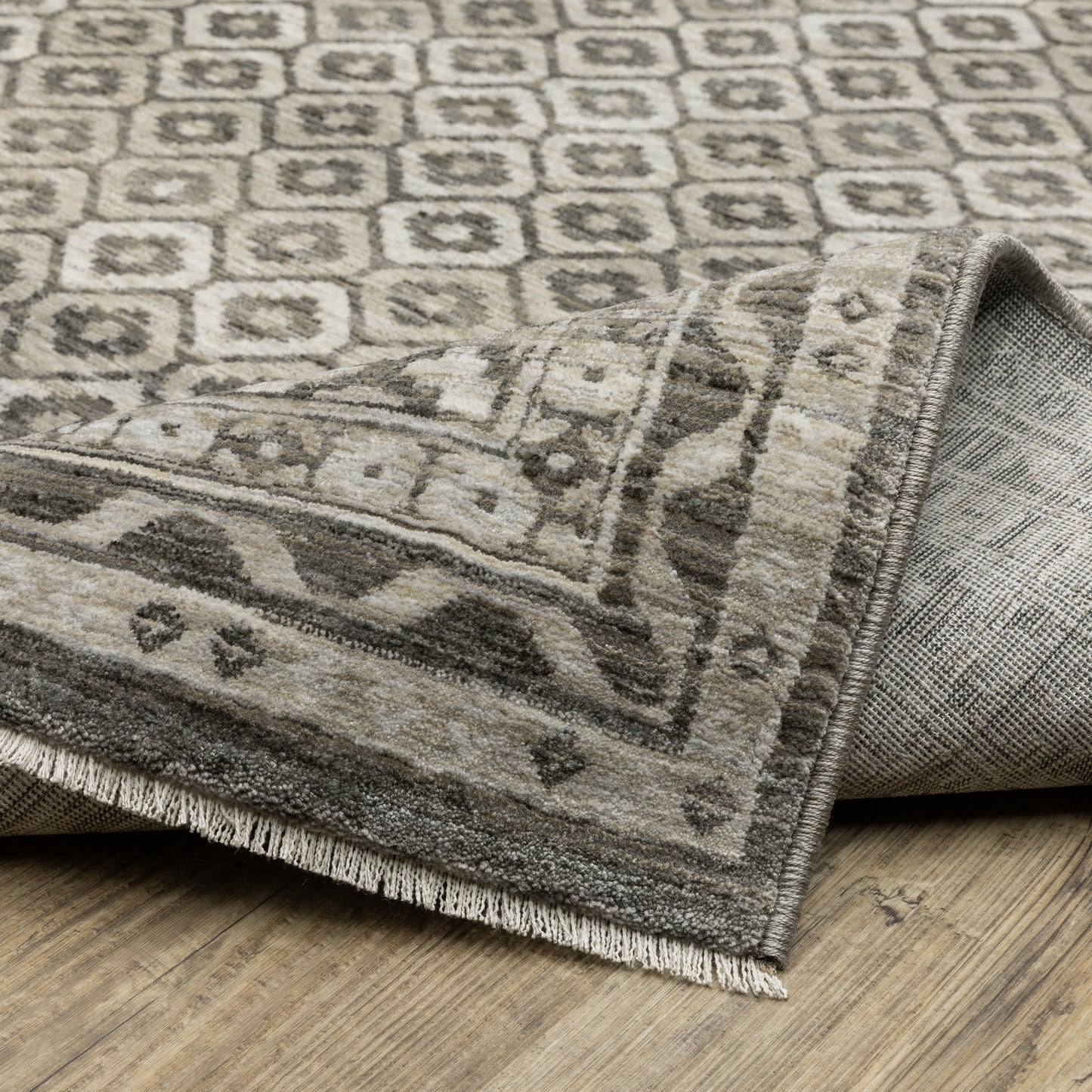 Oriental Weavers Chamberlain  Grey Beige Traditional
