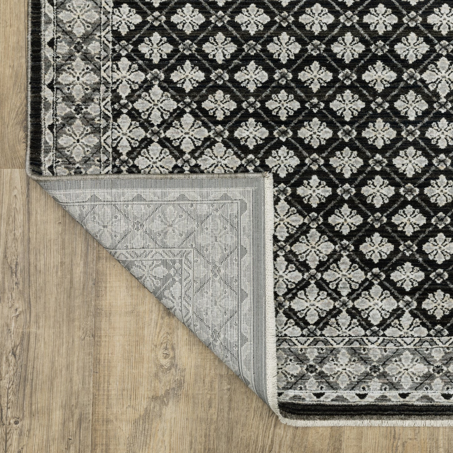 Oriental Weavers Chamberlain  Black Grey Traditional