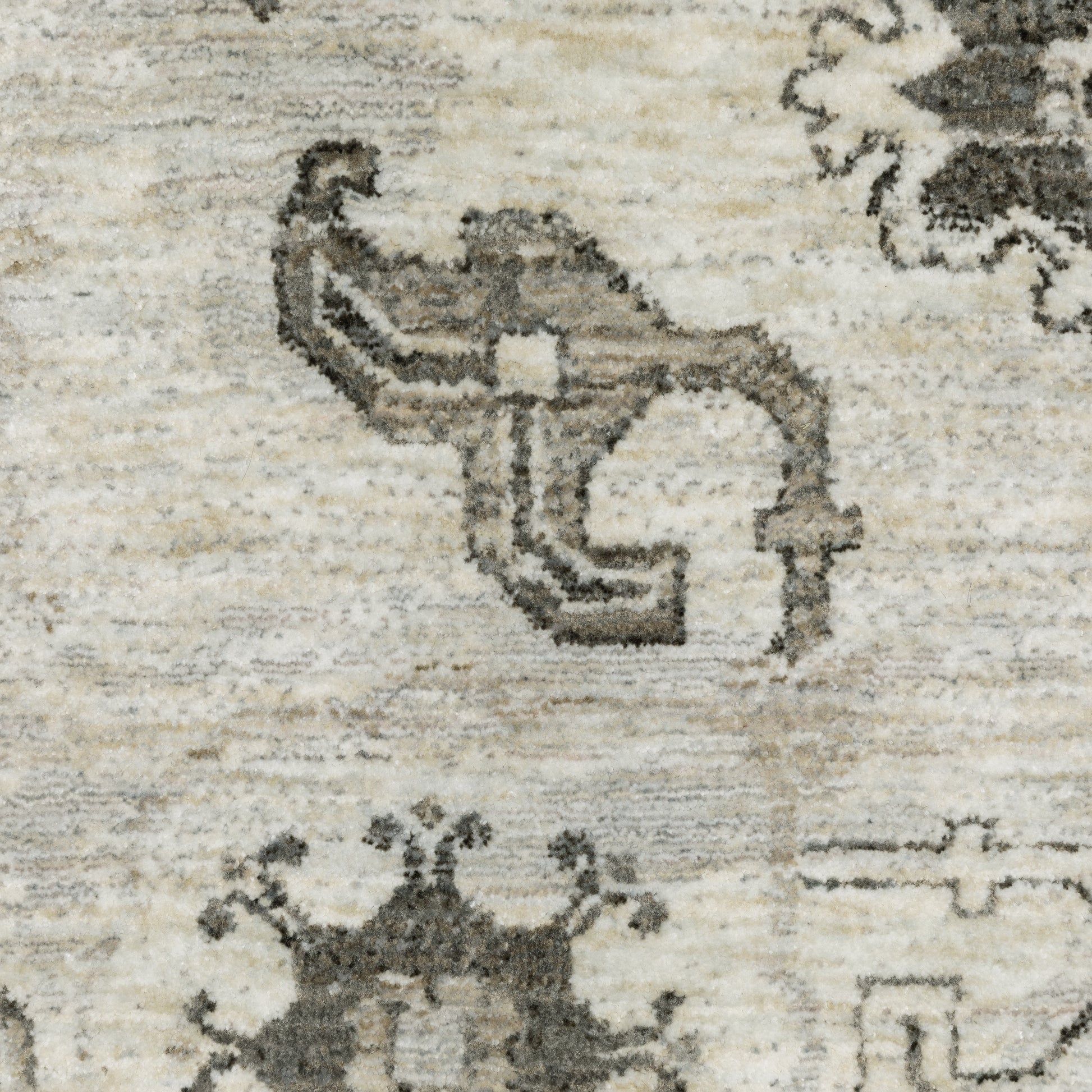 Oriental Weavers Chamberlain  Ivory Grey Traditional