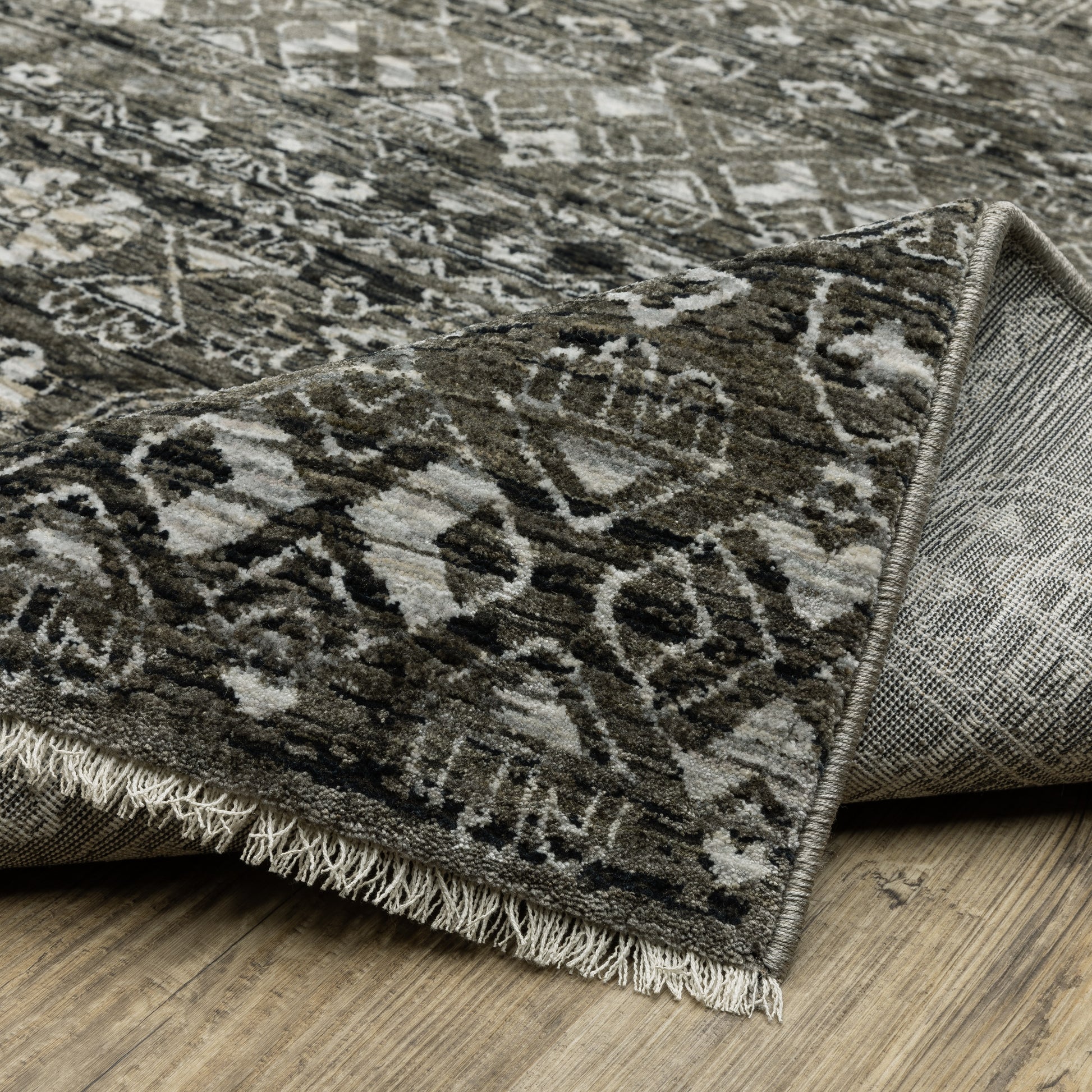 Oriental Weavers Chamberlain  Black Grey Tribal