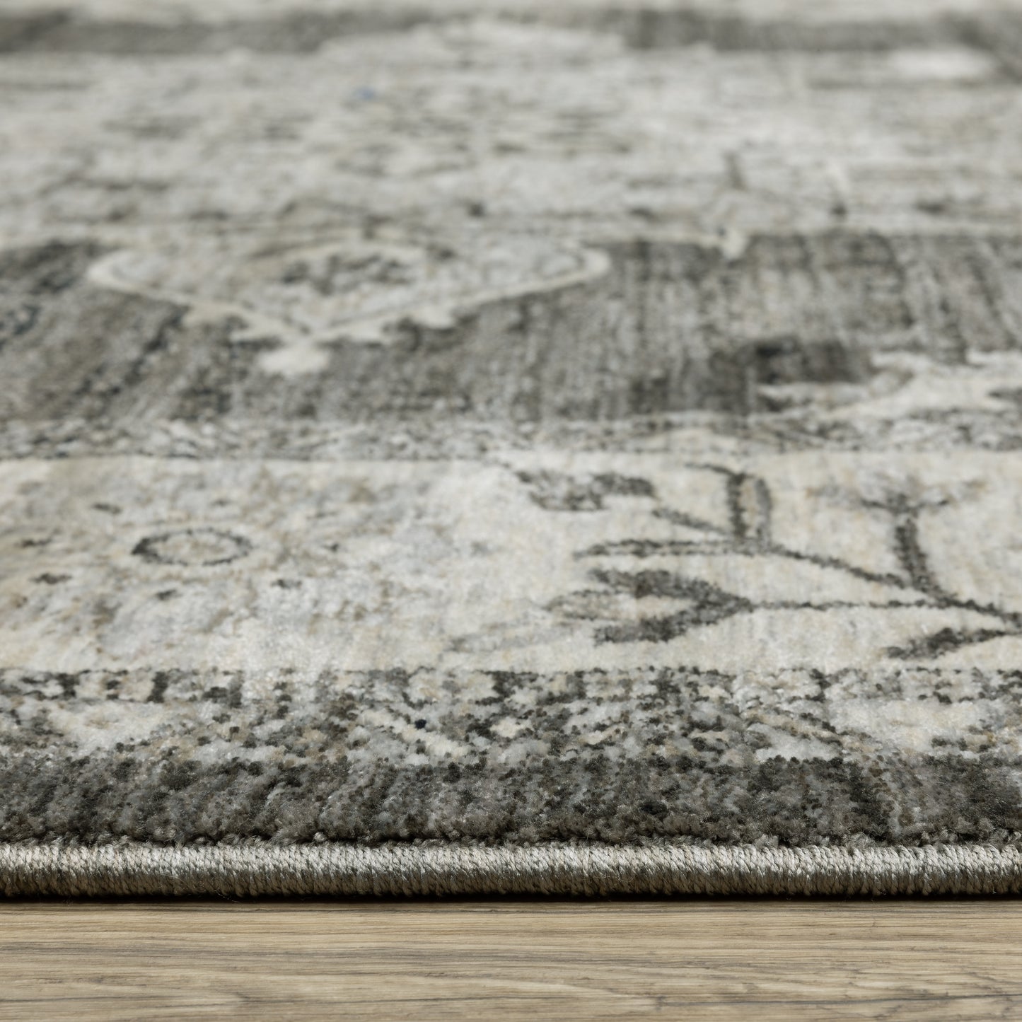 Oriental Weavers Chamberlain  Grey Beige Traditional