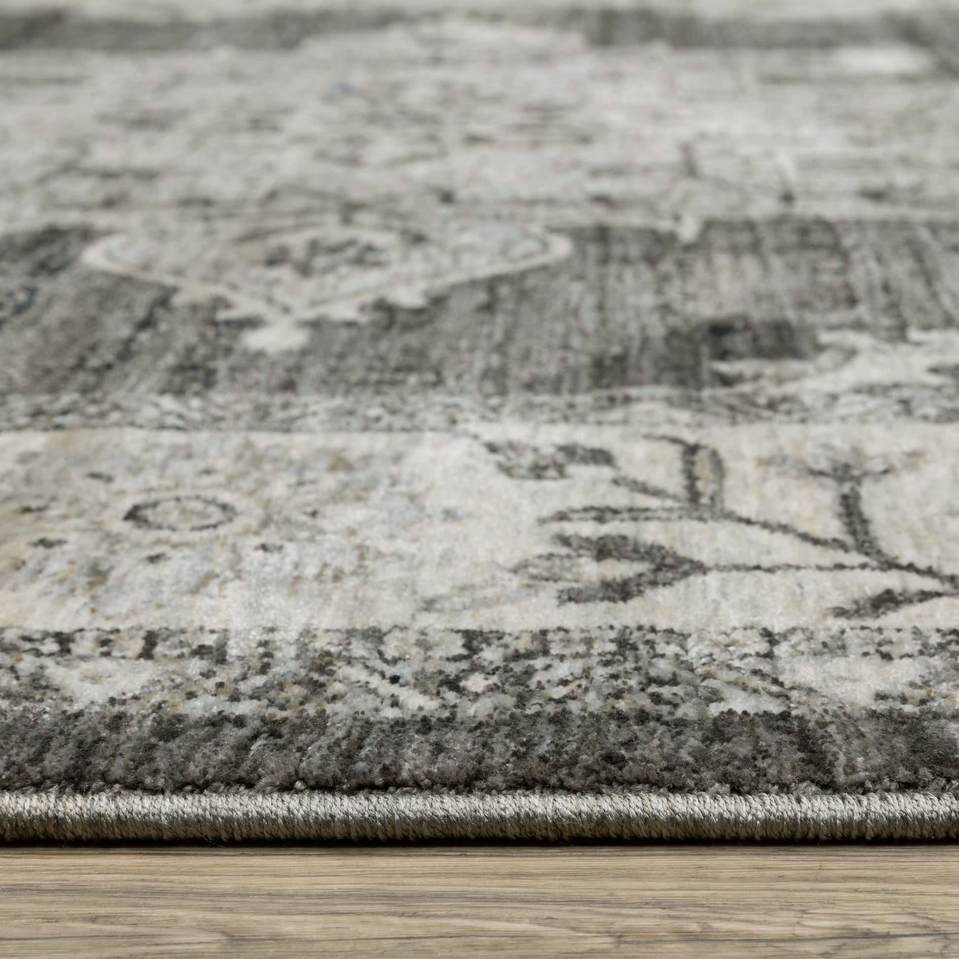 Oriental Weavers Chamberlain  Grey Beige Traditional