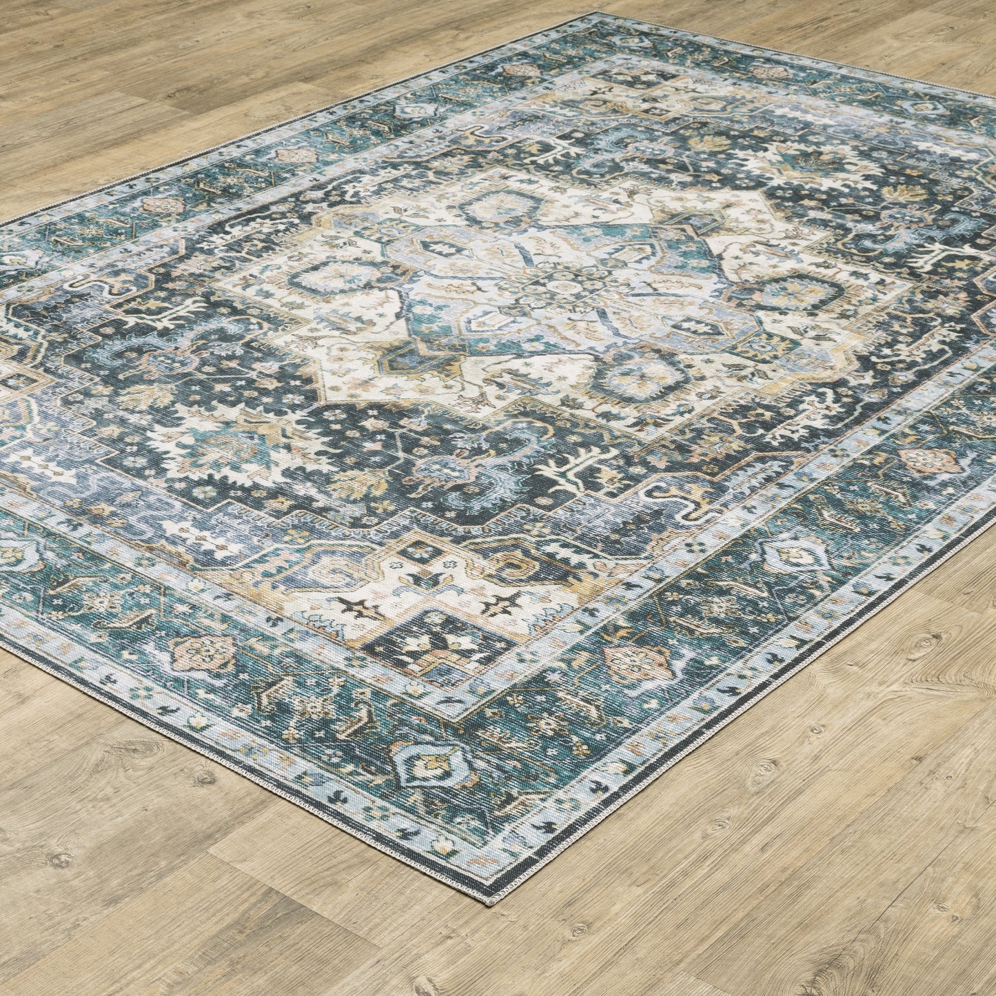 Oriental Weavers Charleston  Blue Ivory Traditional