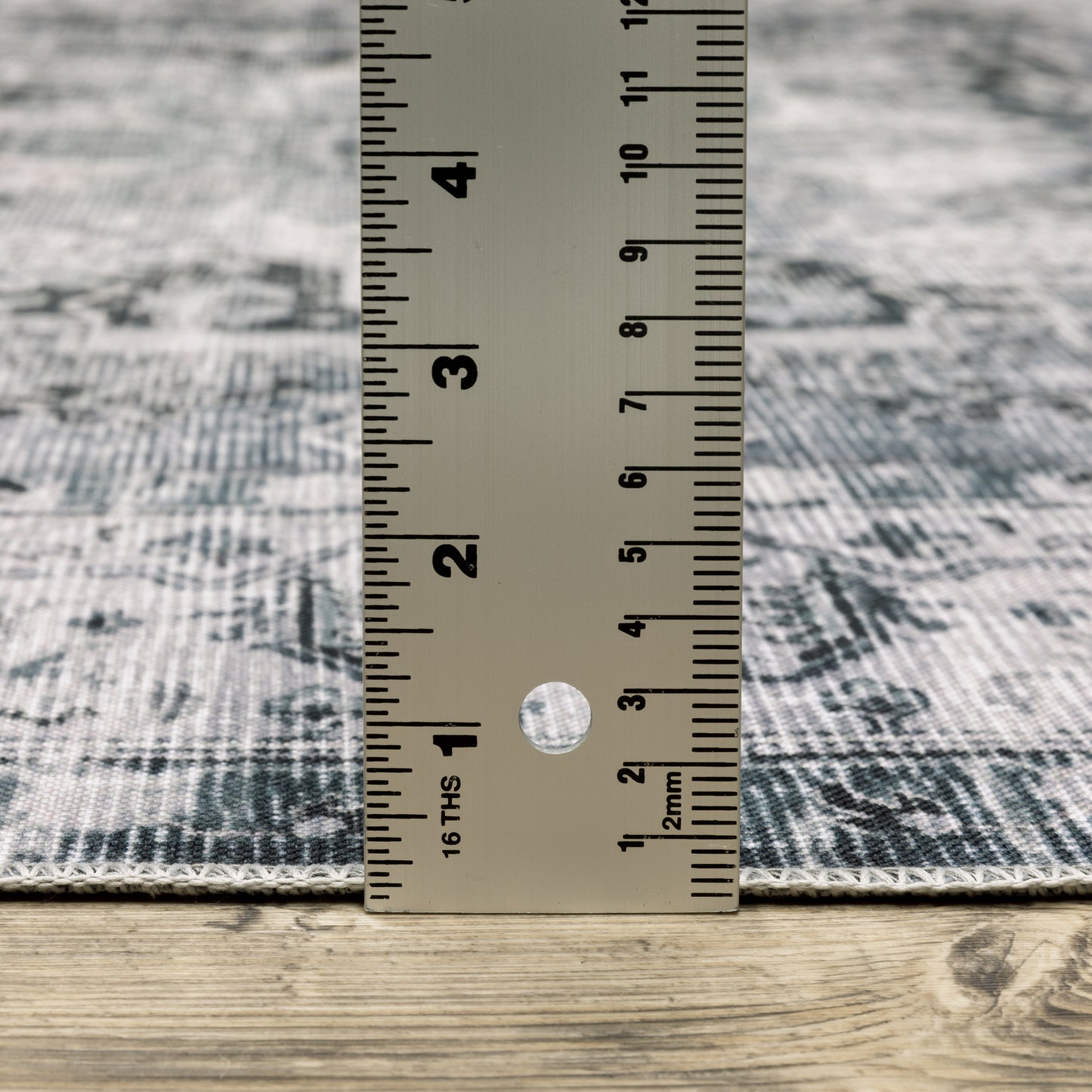 Oriental Weavers Charleston  Navy Ivory Traditional