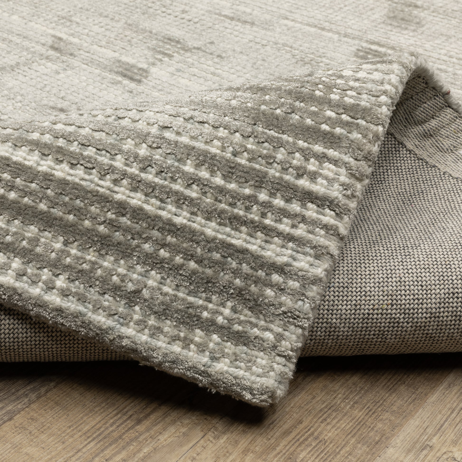 Oriental Weavers Circa  Grey Ivory Industrial