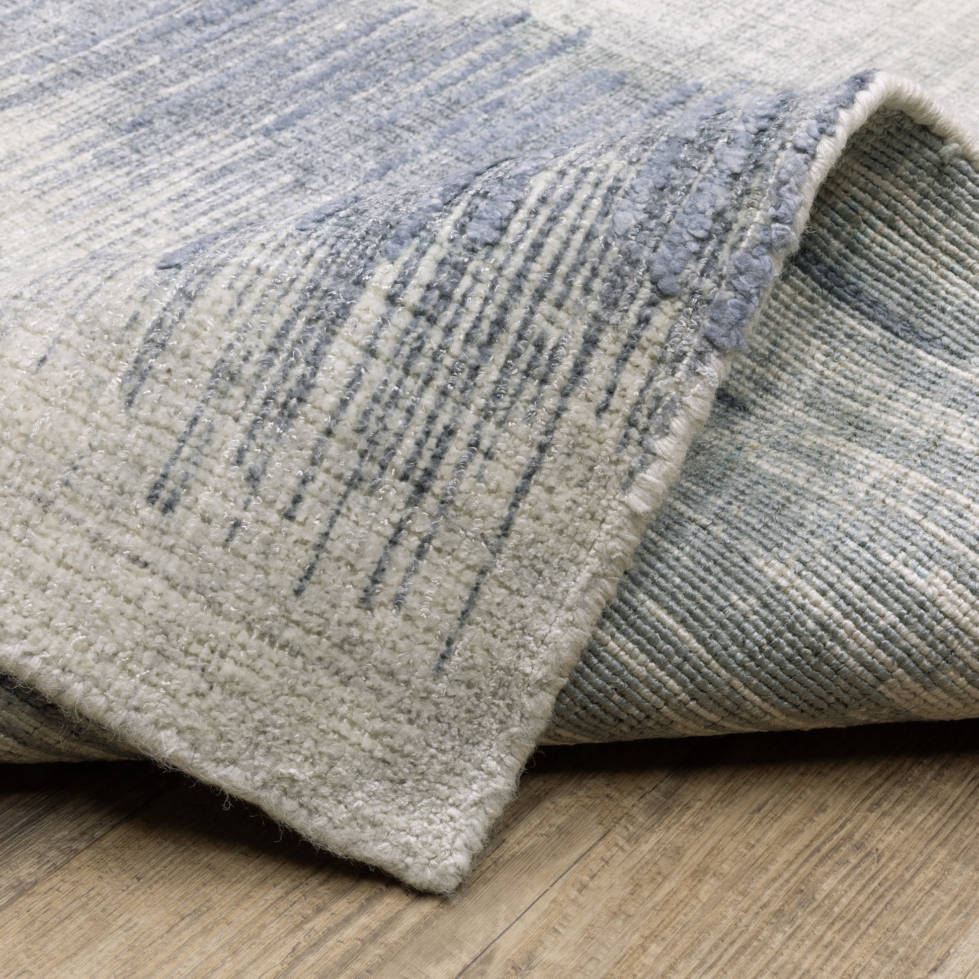 Oriental Weavers Clarke  Blue Ivory Transitional