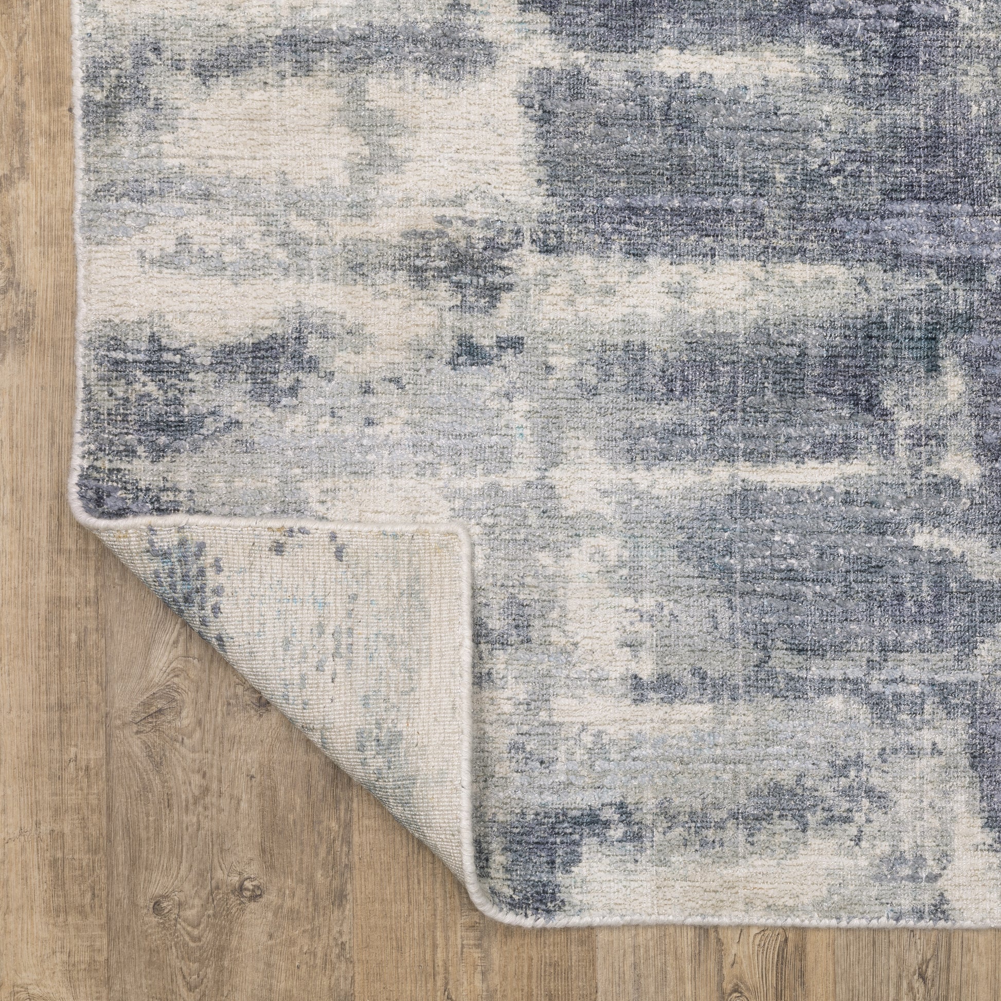 Oriental Weavers Clarke  Blue Ivory Transitional