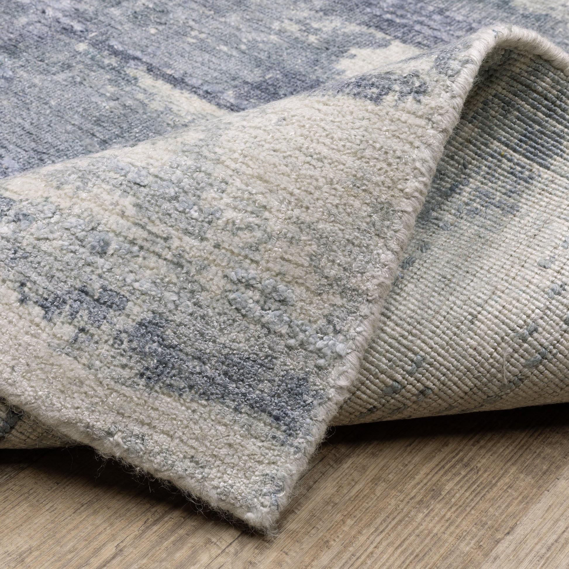 Oriental Weavers Clarke  Blue Ivory Transitional