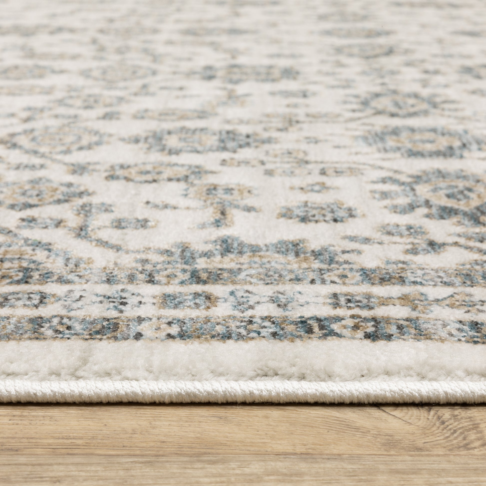 Oriental Weavers Echo  Ivory Blue Traditional