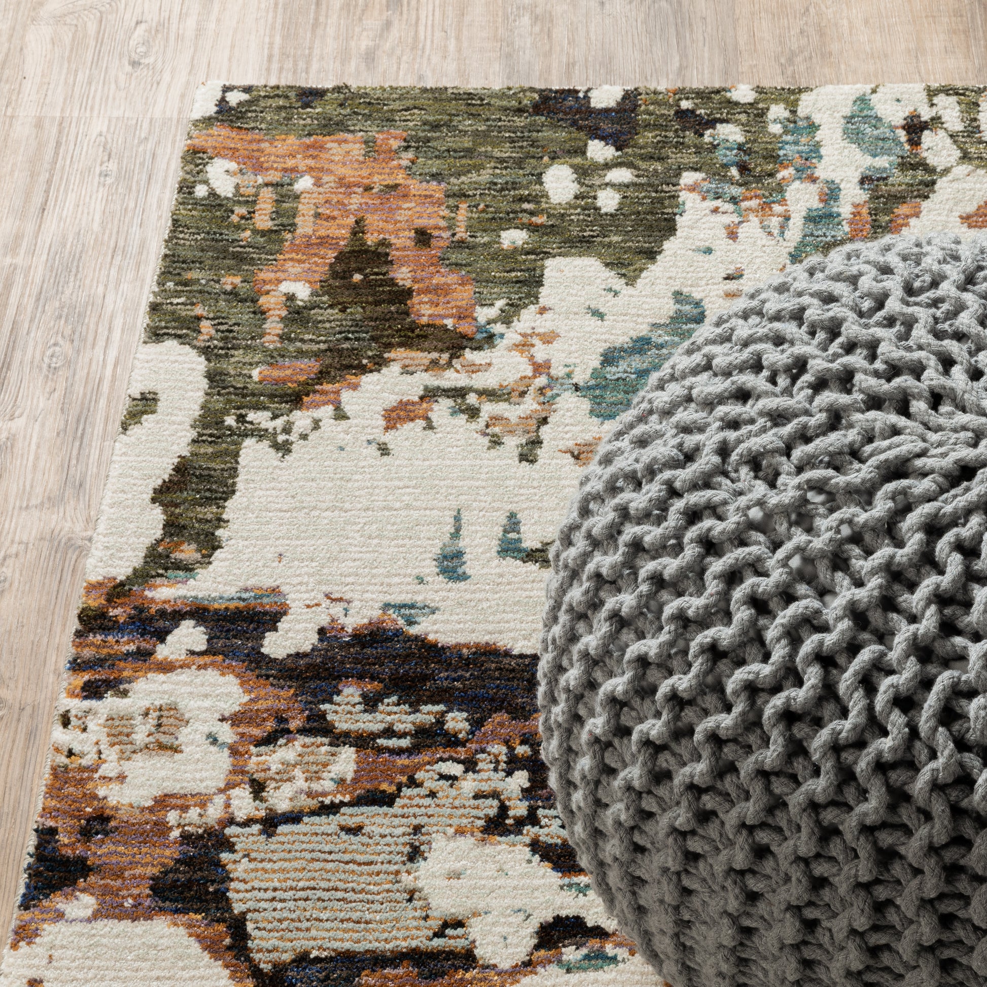 Oriental Weavers Evolution  Ivory Multi Industrial