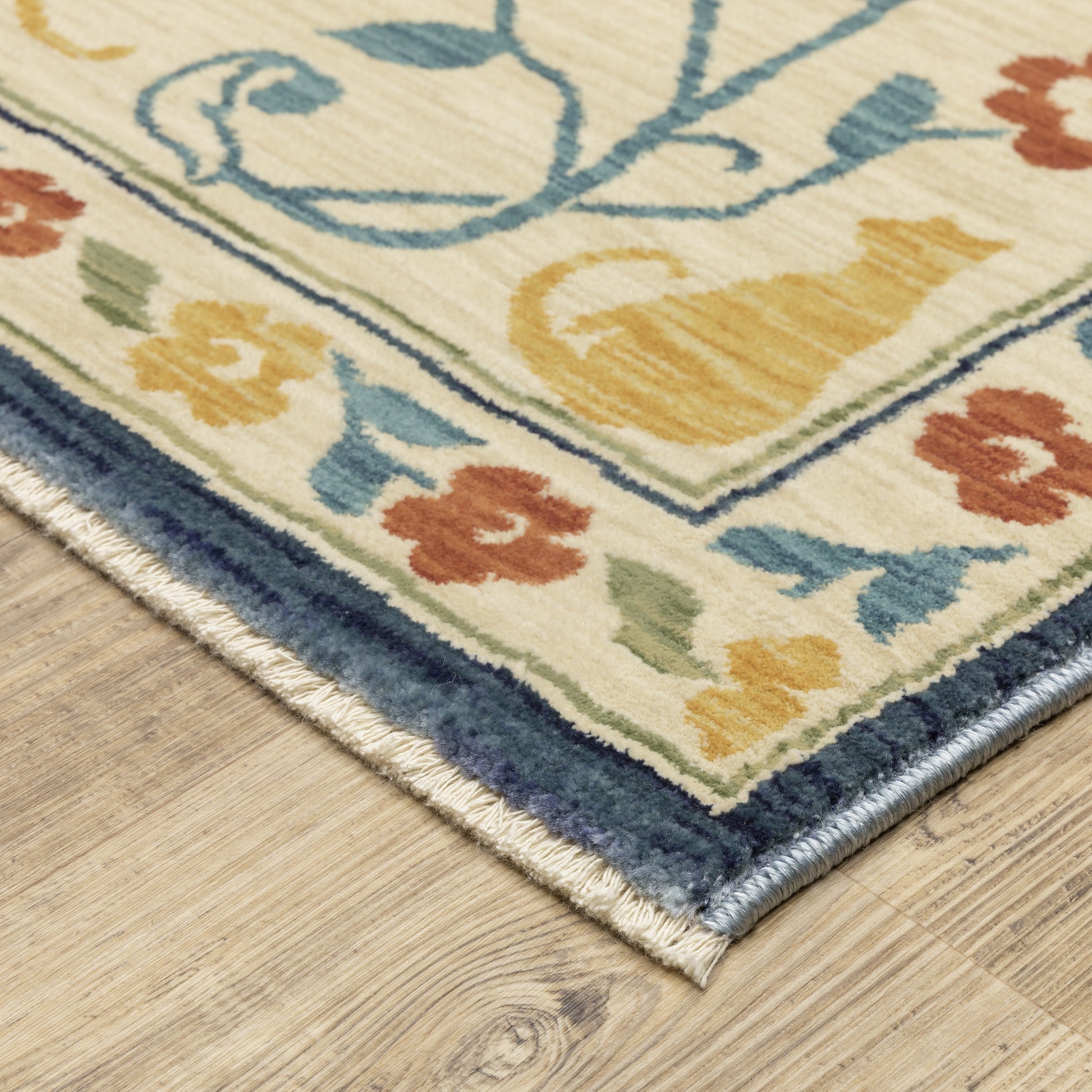Oriental Weavers Francesca  Ivory Blue Traditional