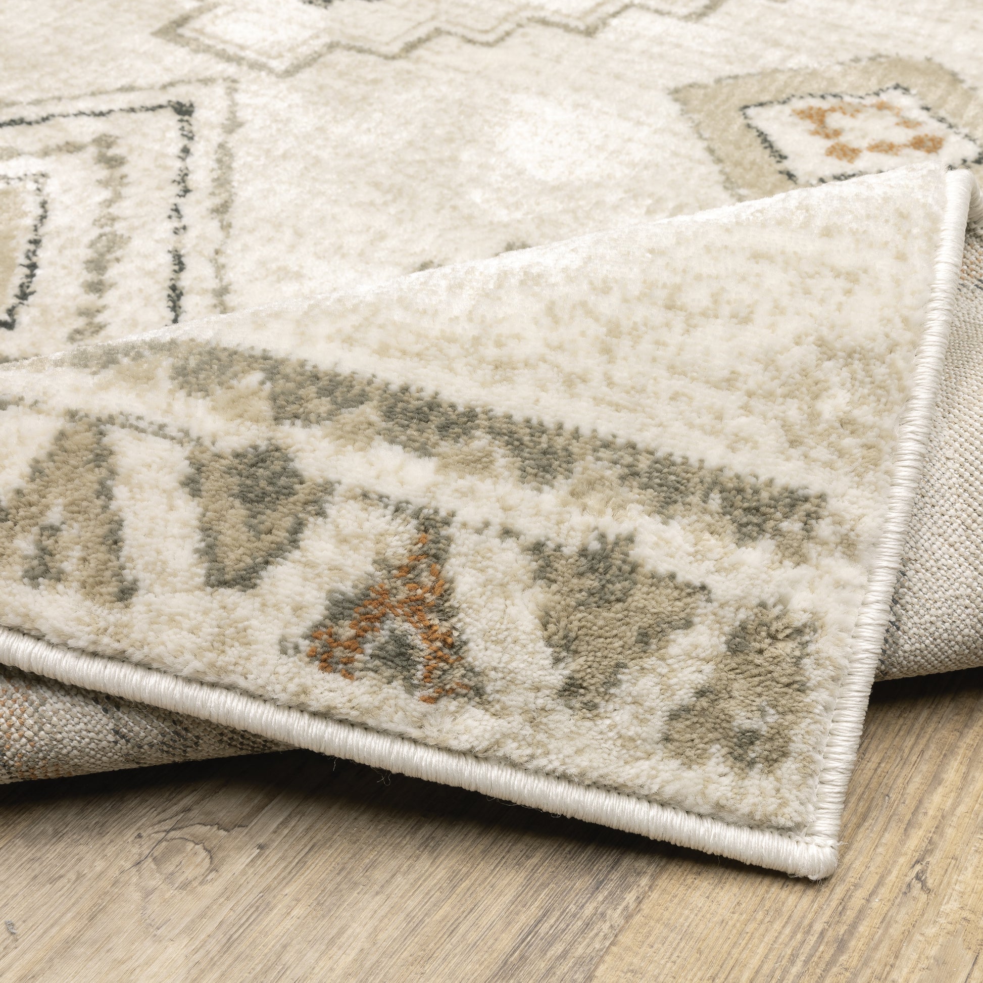 Oriental Weavers Georgia  Ivory Orange Bohemian