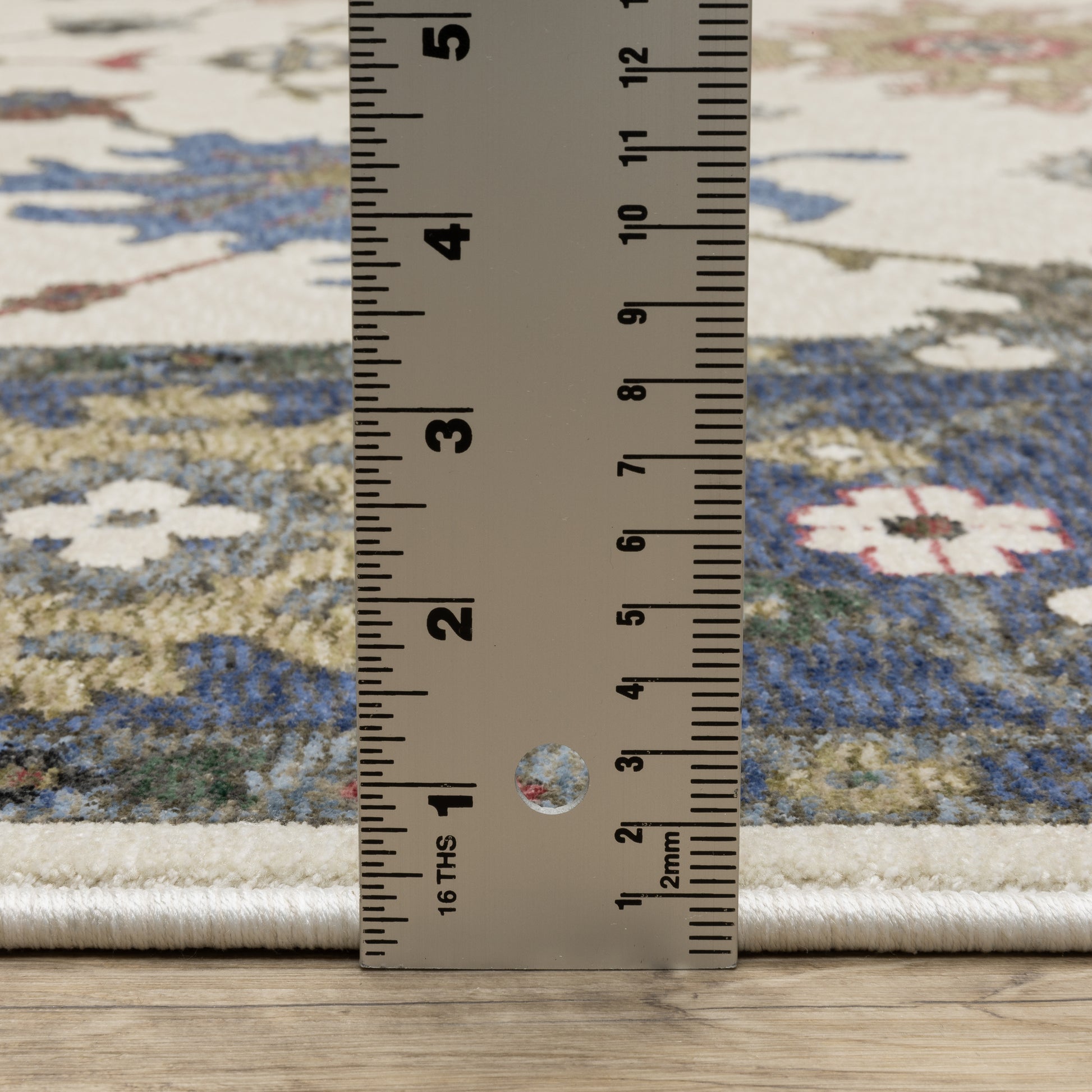 Oriental Weavers Hastings  Blue Ivory Traditional