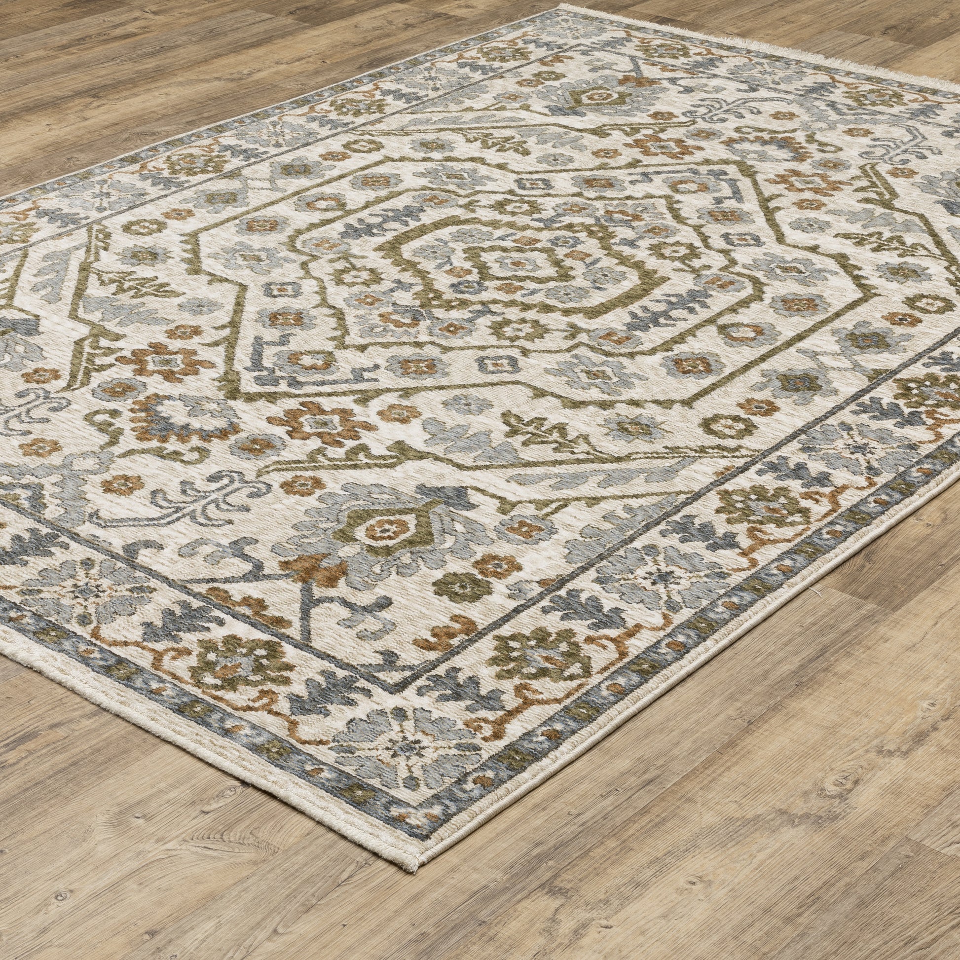Oriental Weavers Hastings  Ivory Rust Traditional