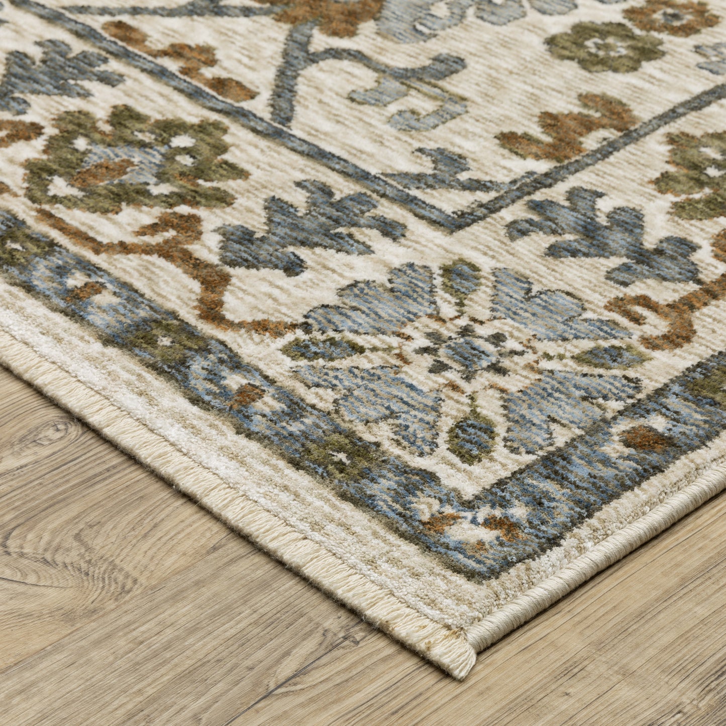 Oriental Weavers Hastings  Ivory Rust Traditional