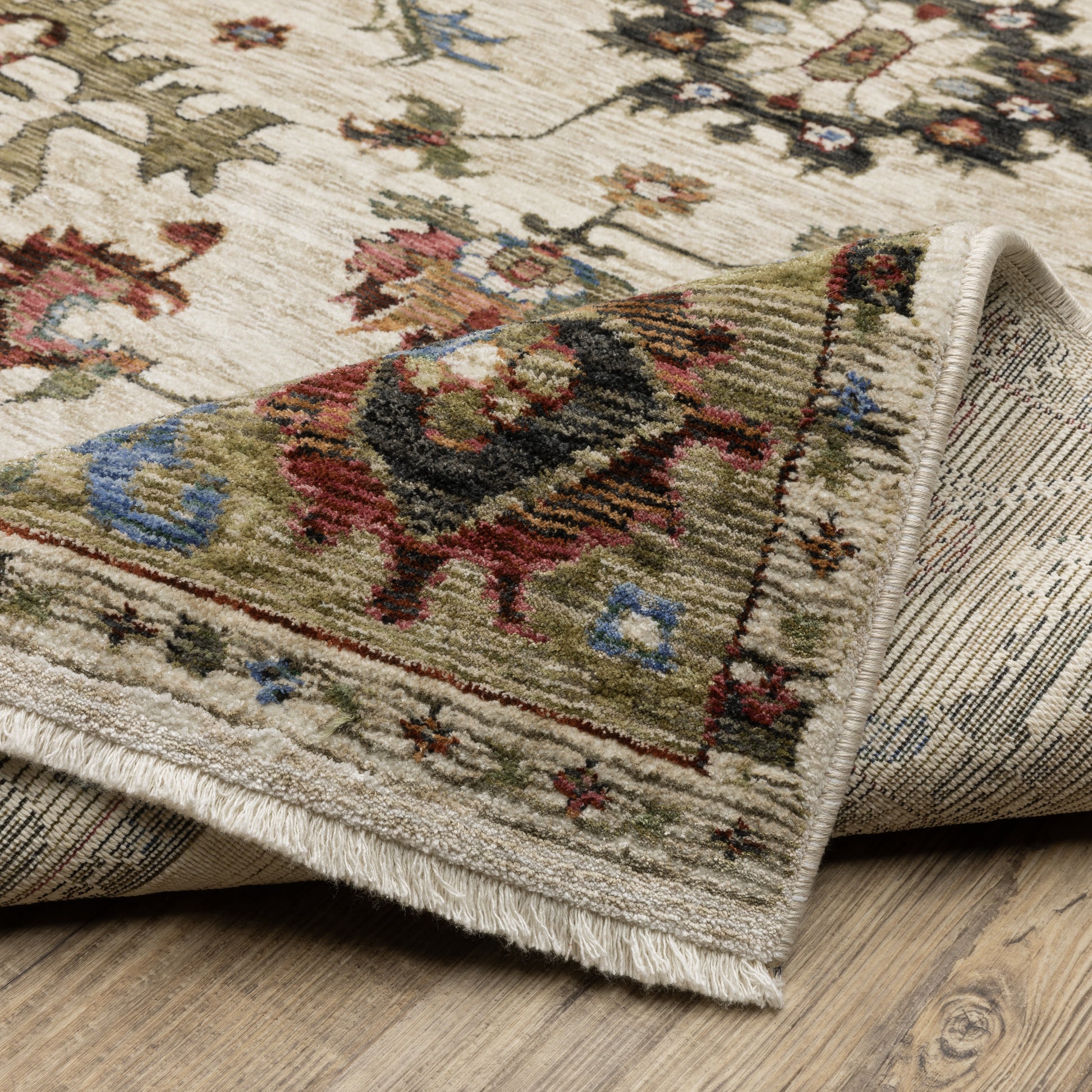 Oriental Weavers Hastings  Ivory Green Traditional