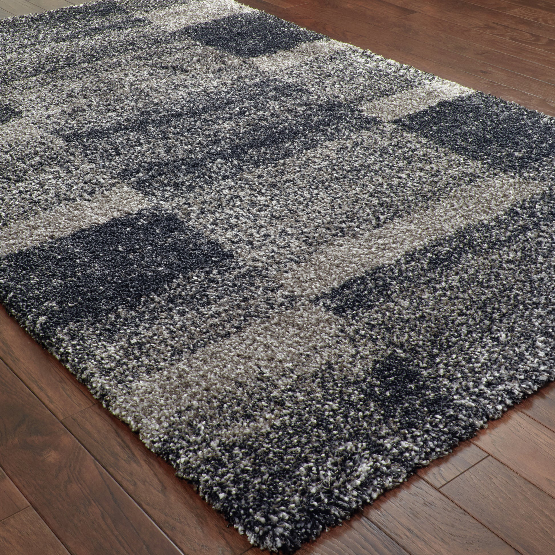 Oriental Weavers Henderson  Grey Charcoal Shag