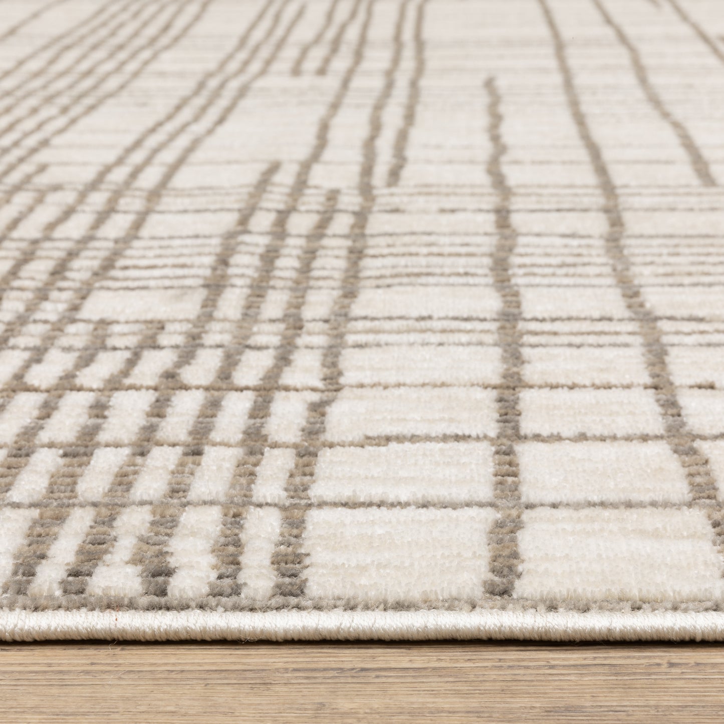 Oriental Weavers Hunter  Ivory Brown Modern