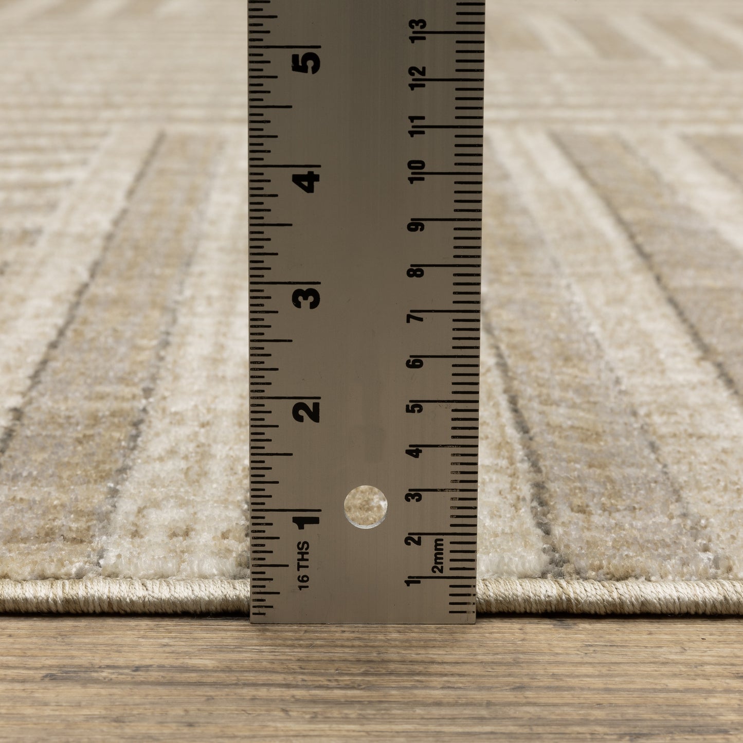 Oriental Weavers Hunter  Beige Ivory Modern