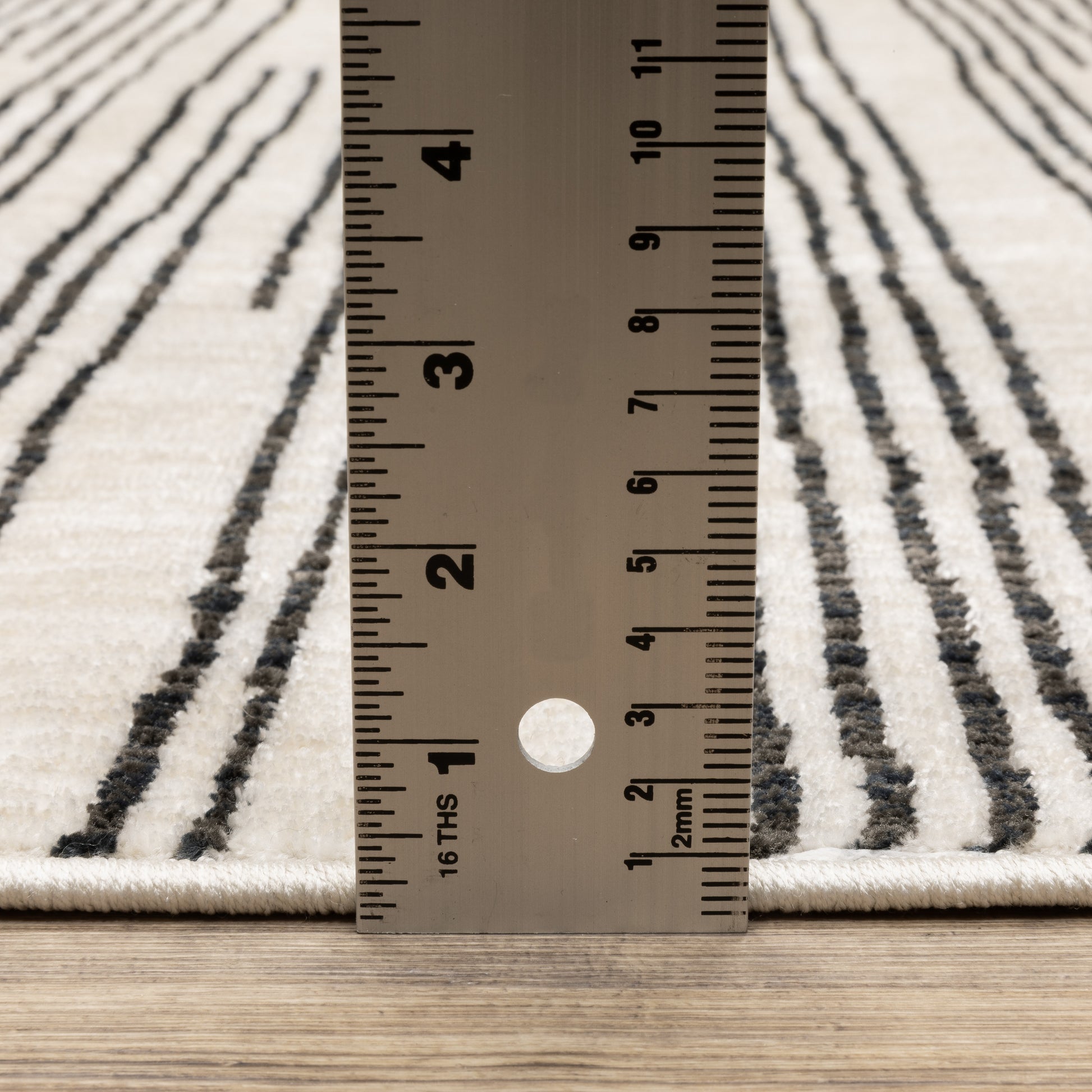 Oriental Weavers Hunter  Black Beige Modern