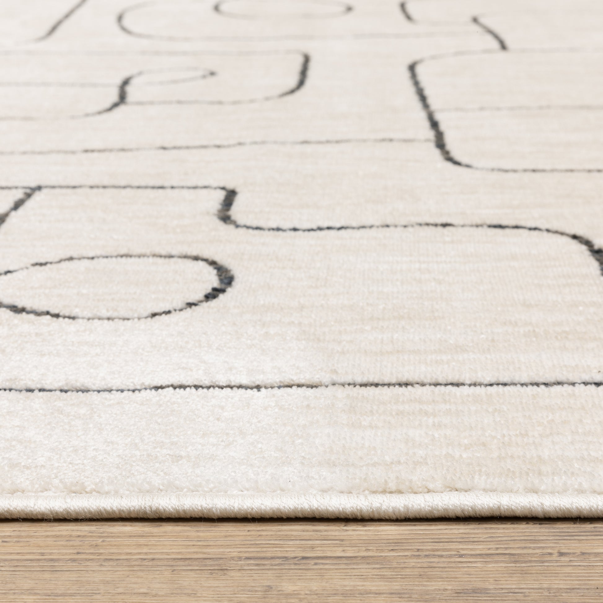 Oriental Weavers Hunter  Beige Black Modern