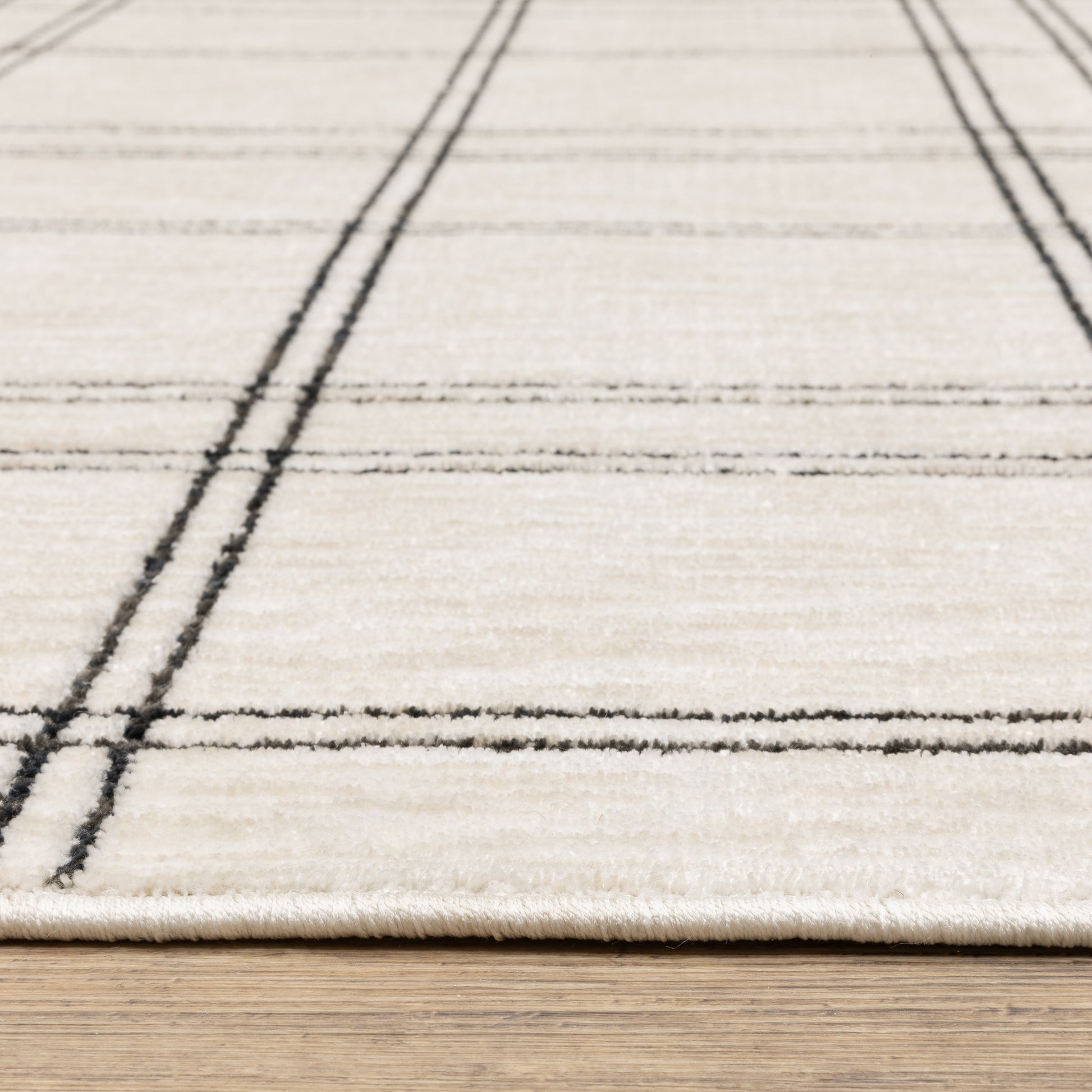 Oriental Weavers Hunter  Beige Black Casual
