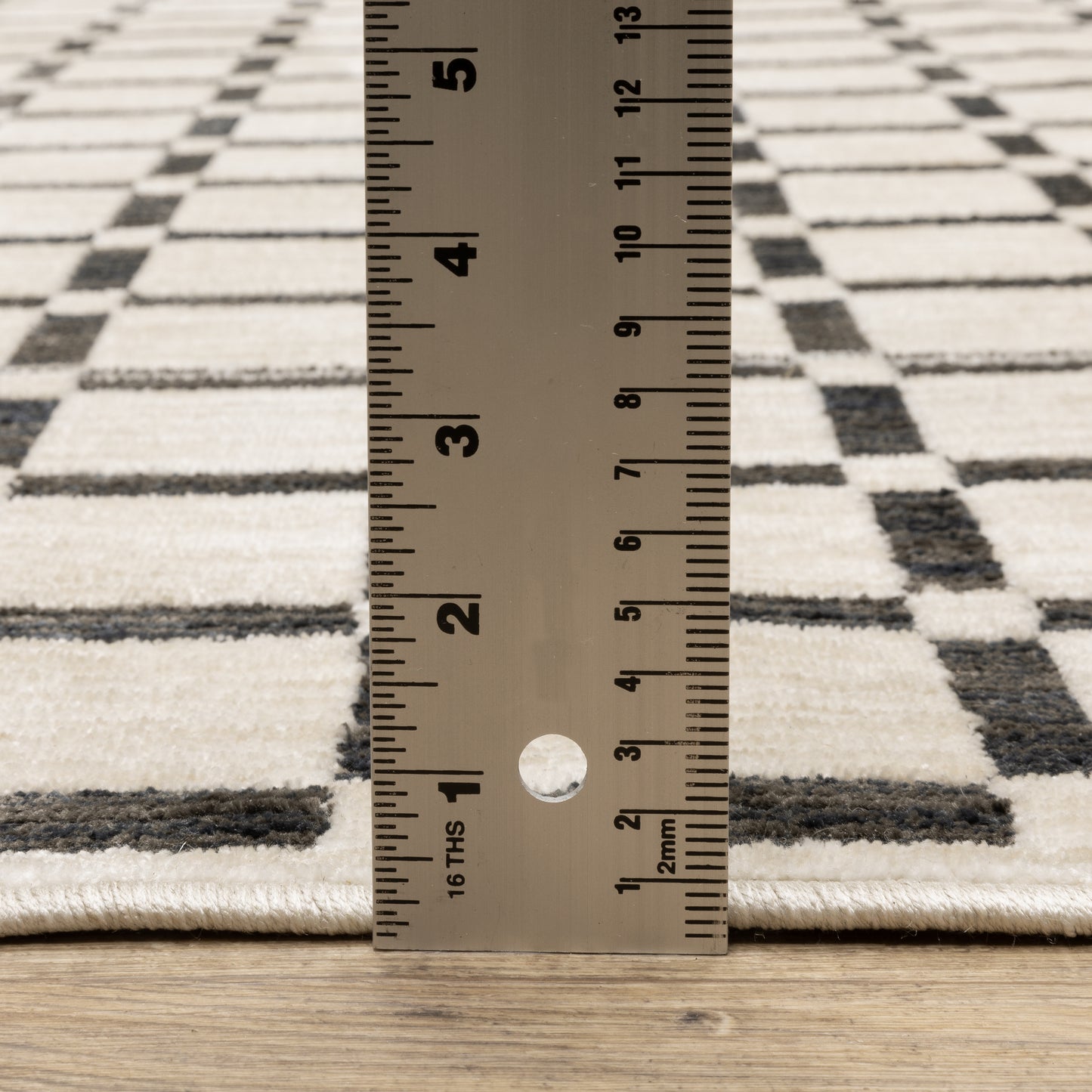 Oriental Weavers Hunter  Beige Black Classic