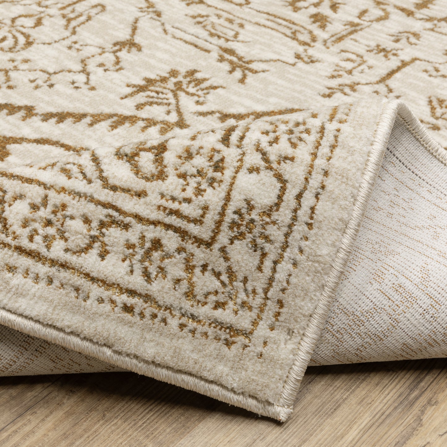 Oriental Weavers Intrigue  Ivory Gold Traditional