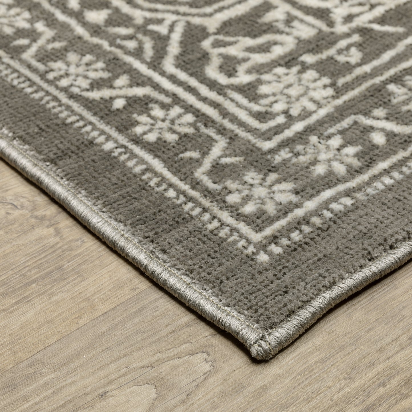 Oriental Weavers Intrigue  Grey Ivory Traditional