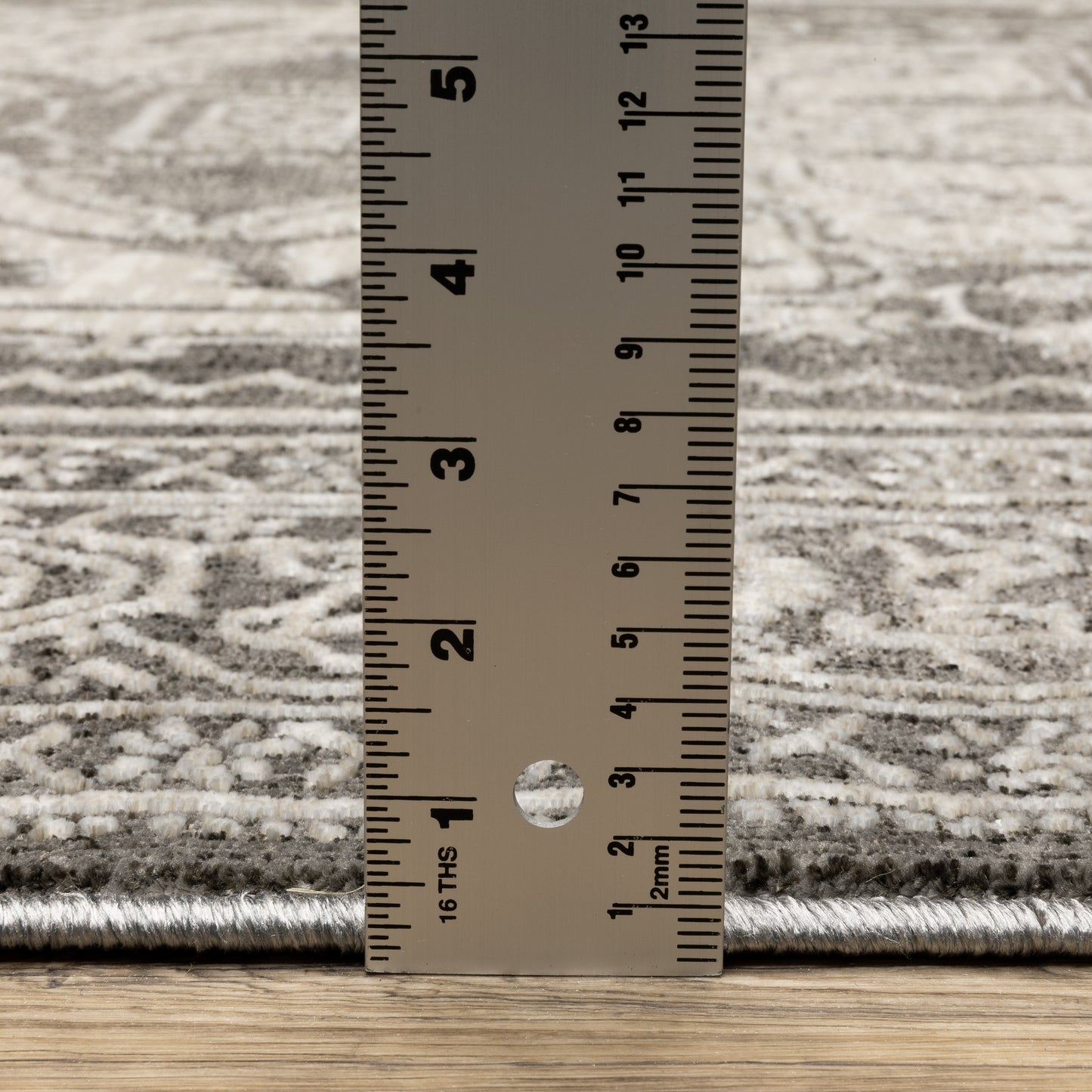 Oriental Weavers Intrigue  Grey Ivory Traditional