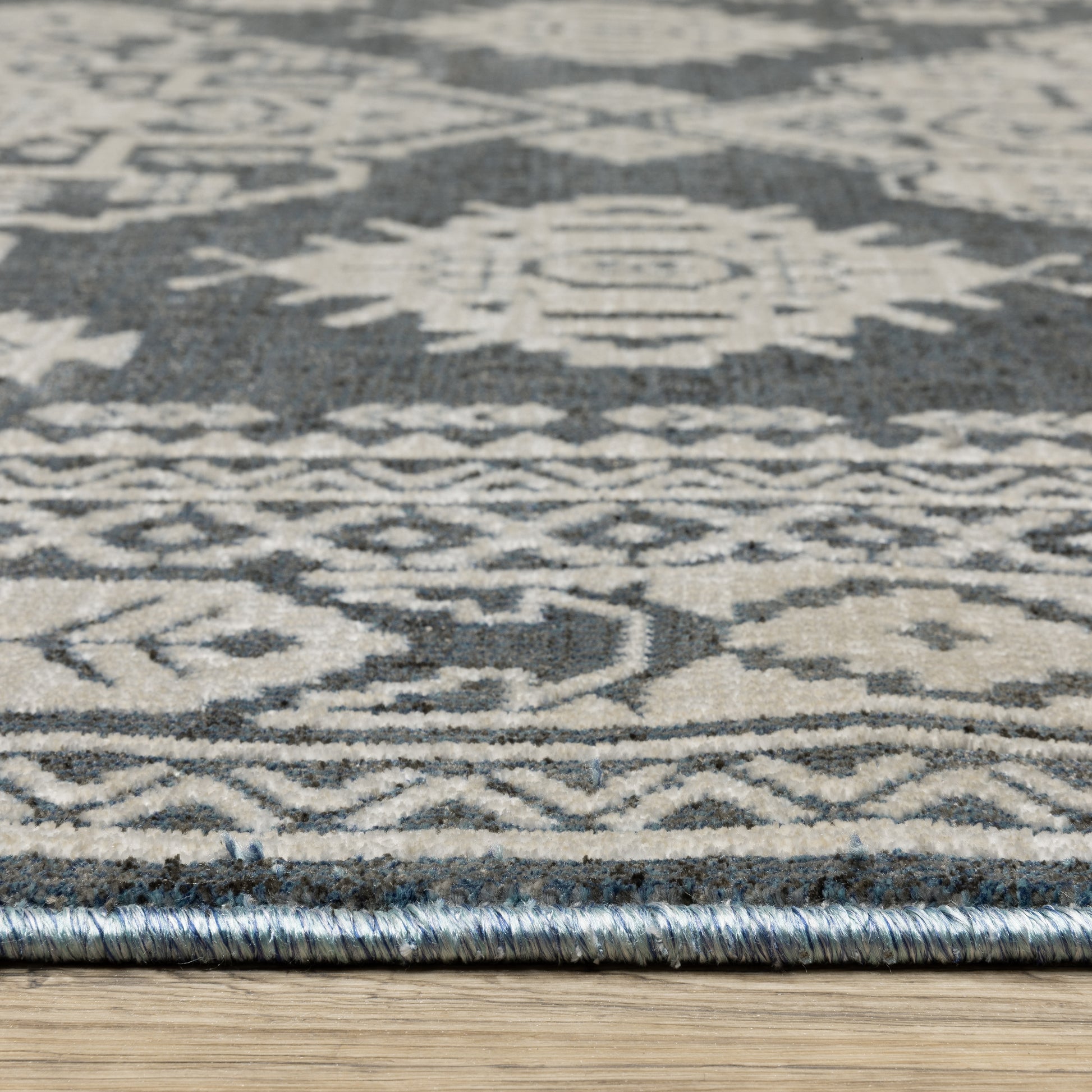 Oriental Weavers Intrigue  Blue Grey Traditional
