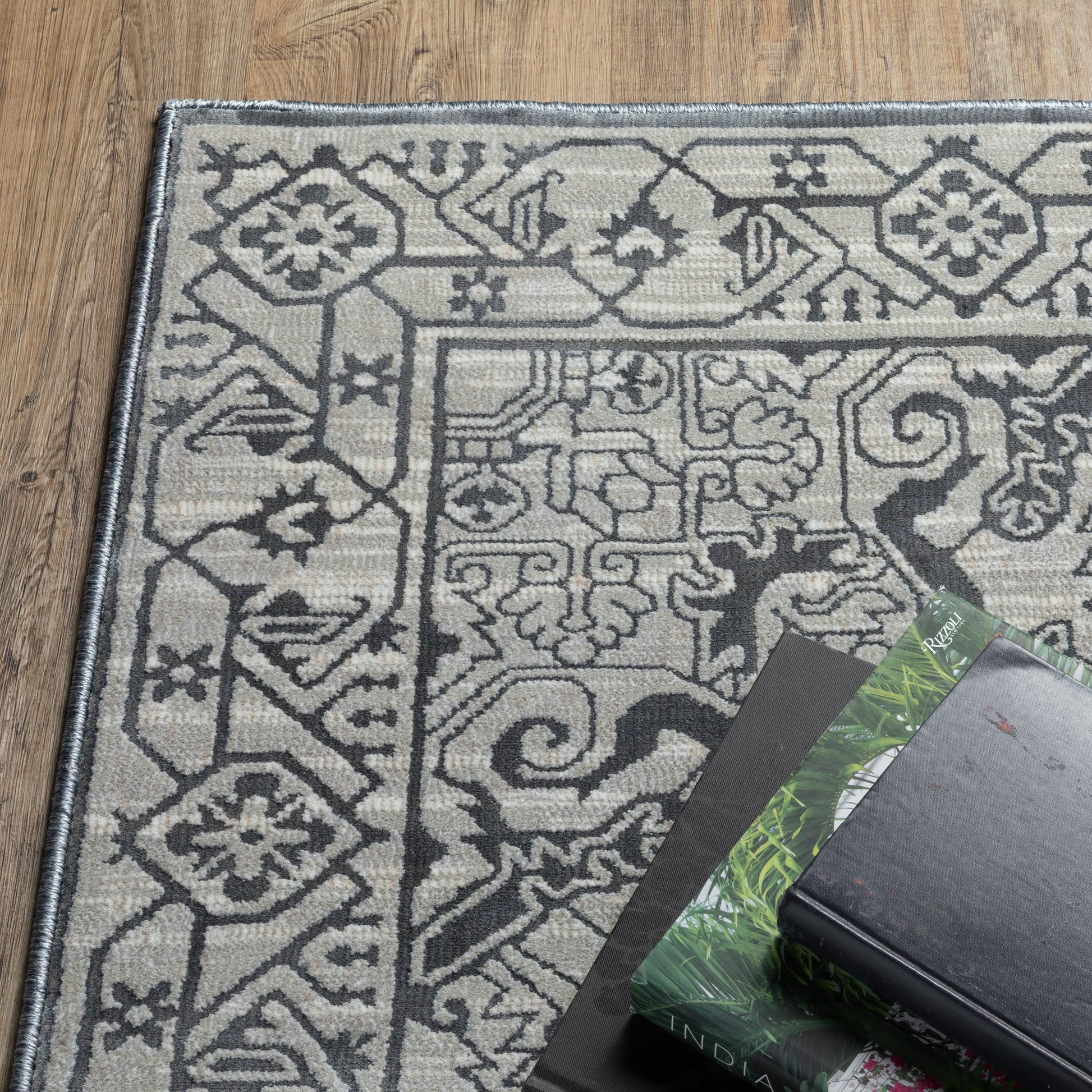 Oriental Weavers Intrigue  Blue Grey Traditional