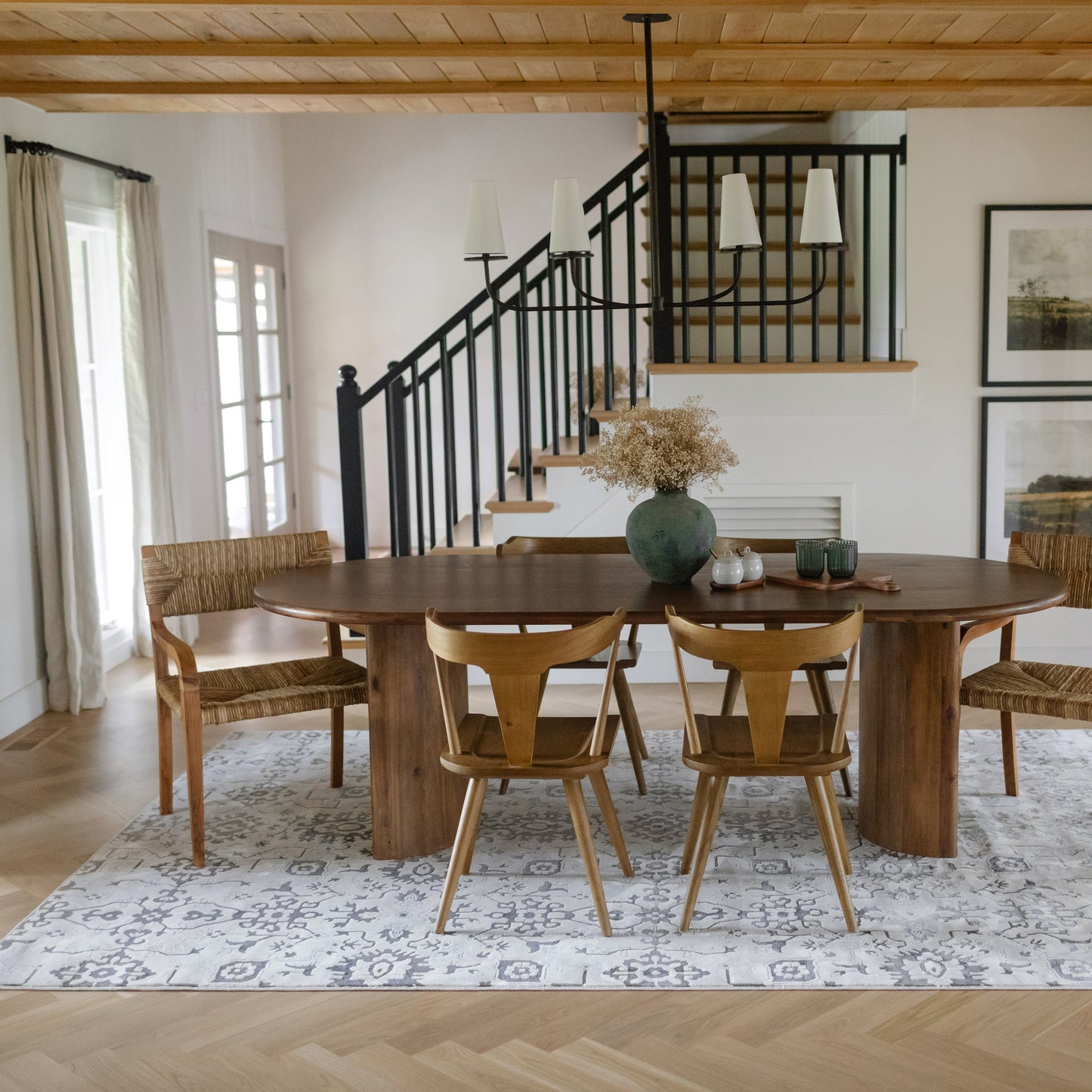 Oriental Weavers Intrigue  Ivory Grey Traditional