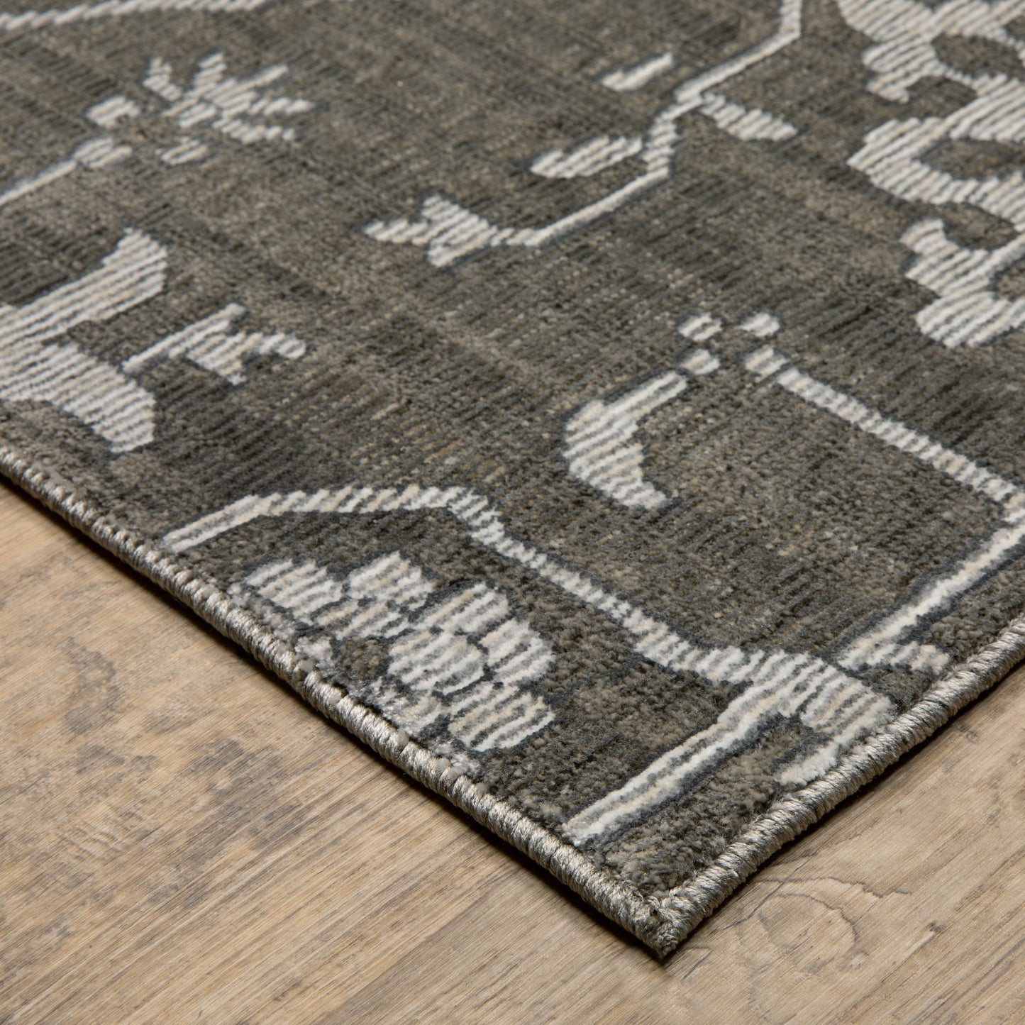 Oriental Weavers Intrigue  Grey Ivory Traditional