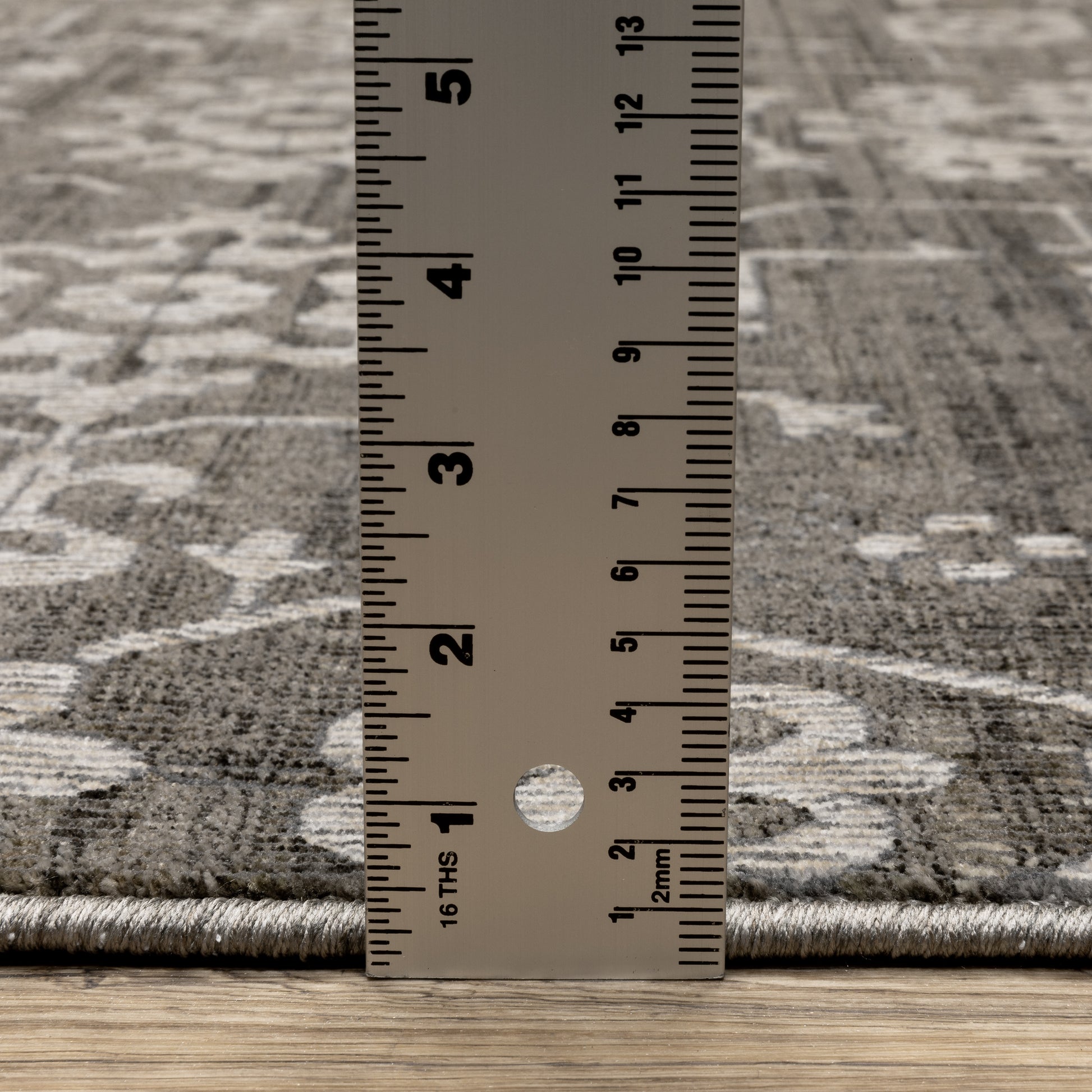 Oriental Weavers Intrigue  Grey Ivory Traditional