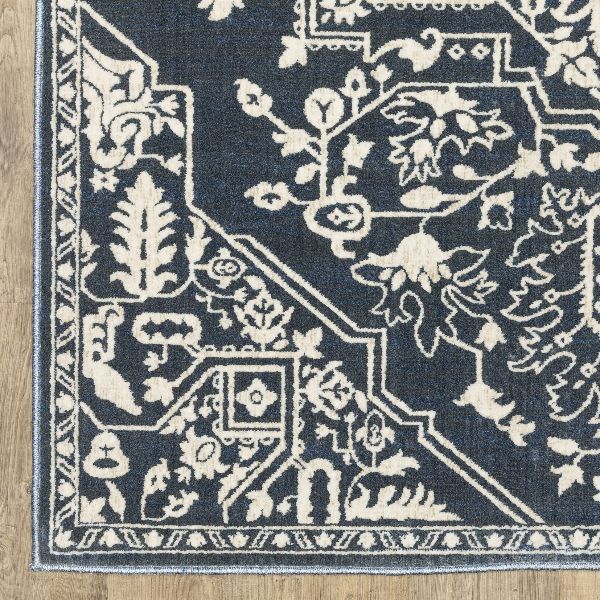 Oriental Weavers Intrigue  Blue Ivory Traditional