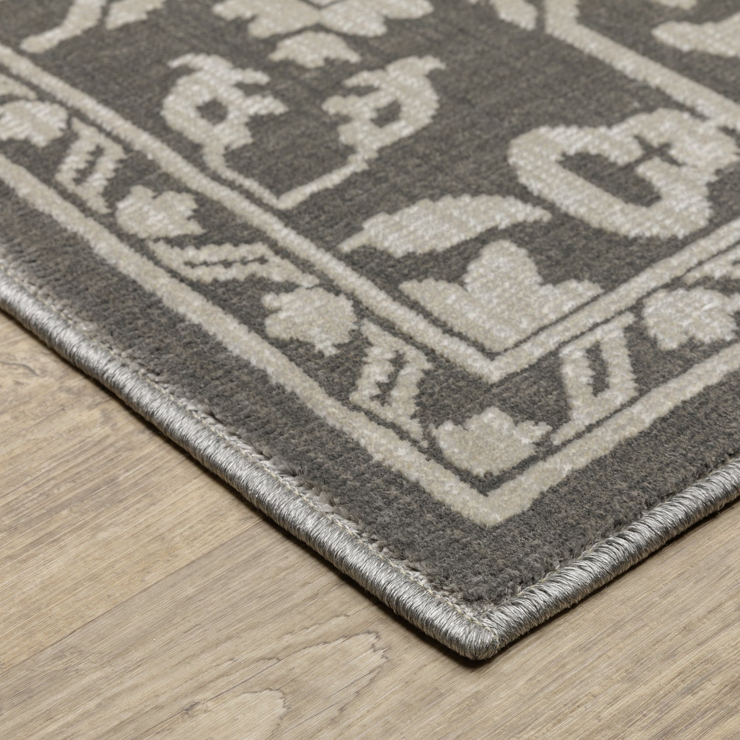 Oriental Weavers Intrigue  Grey Light Grey Traditional