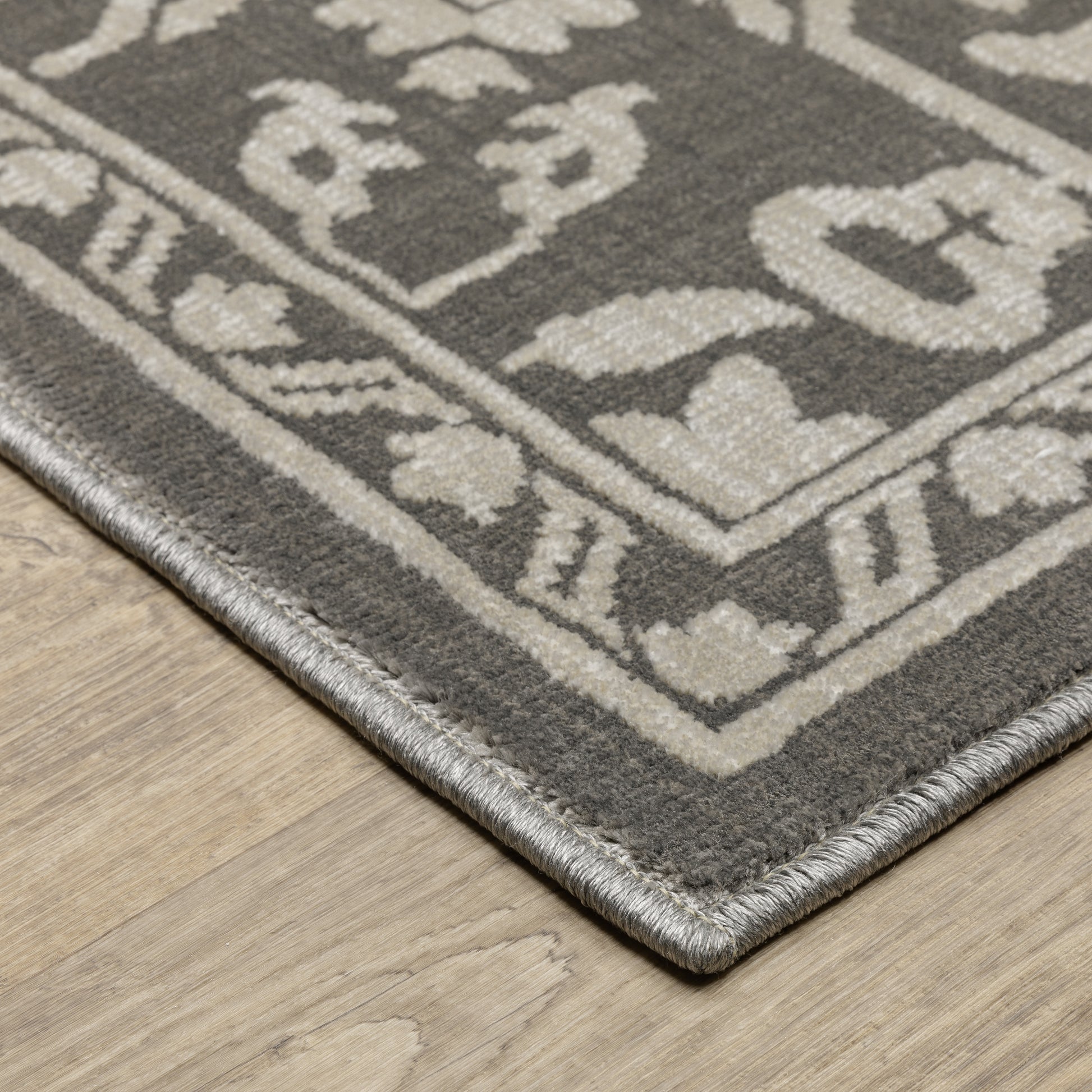 Oriental Weavers Intrigue  Grey Light Grey Traditional