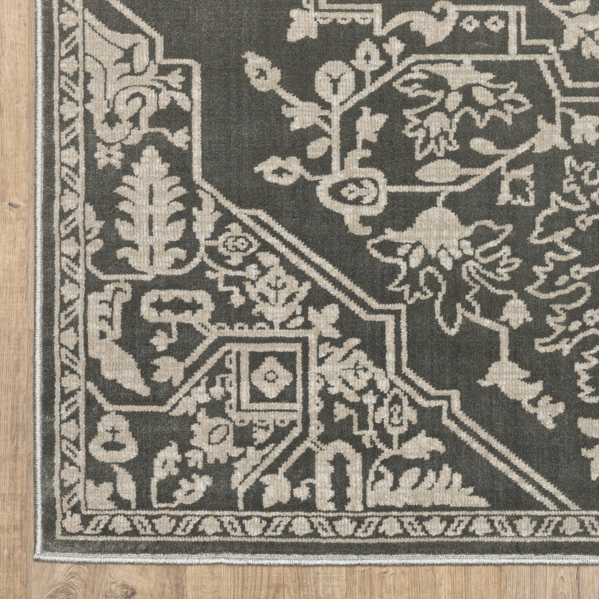 Oriental Weavers Intrigue  Grey Light Grey Traditional