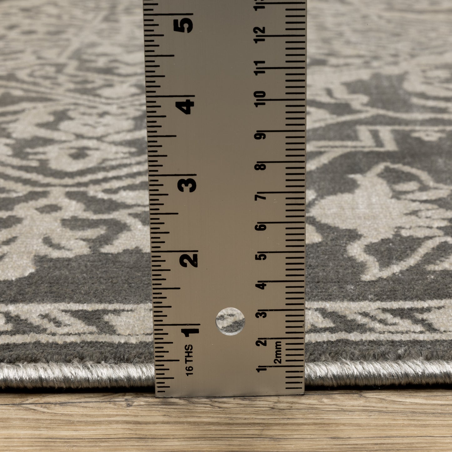 Oriental Weavers Intrigue  Grey Light Grey Traditional