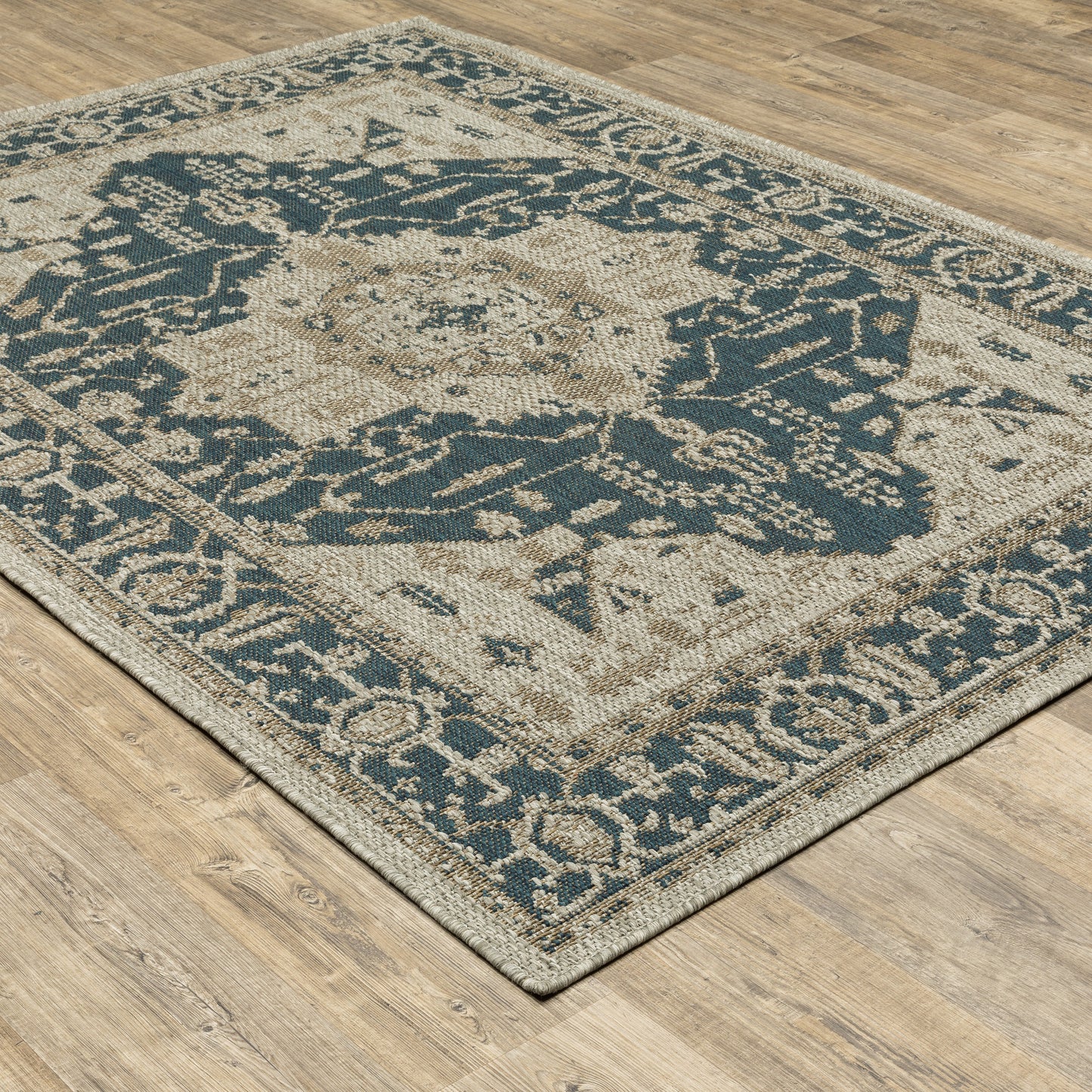 Oriental Weavers Latitude  Grey Green Traditional