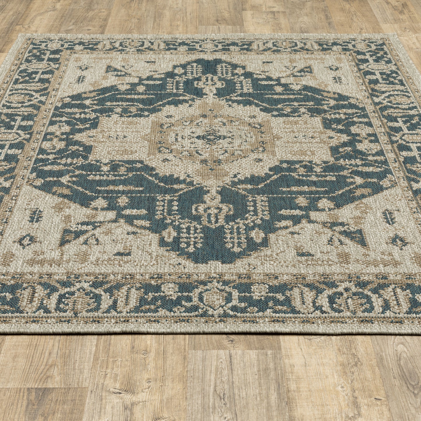 Oriental Weavers Latitude  Grey Green Traditional