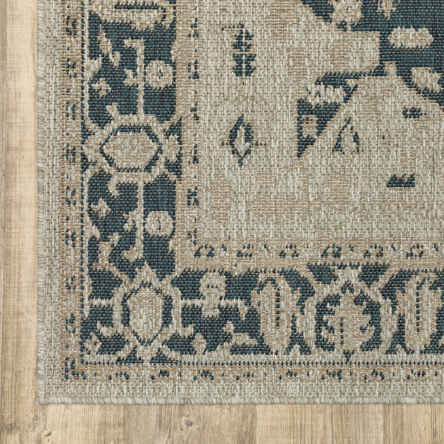 Oriental Weavers Latitude  Grey Green Traditional