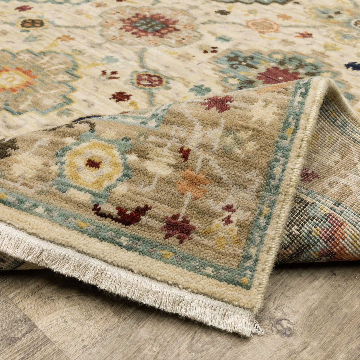 Oriental Weavers Lilihan  Beige Multi Traditional