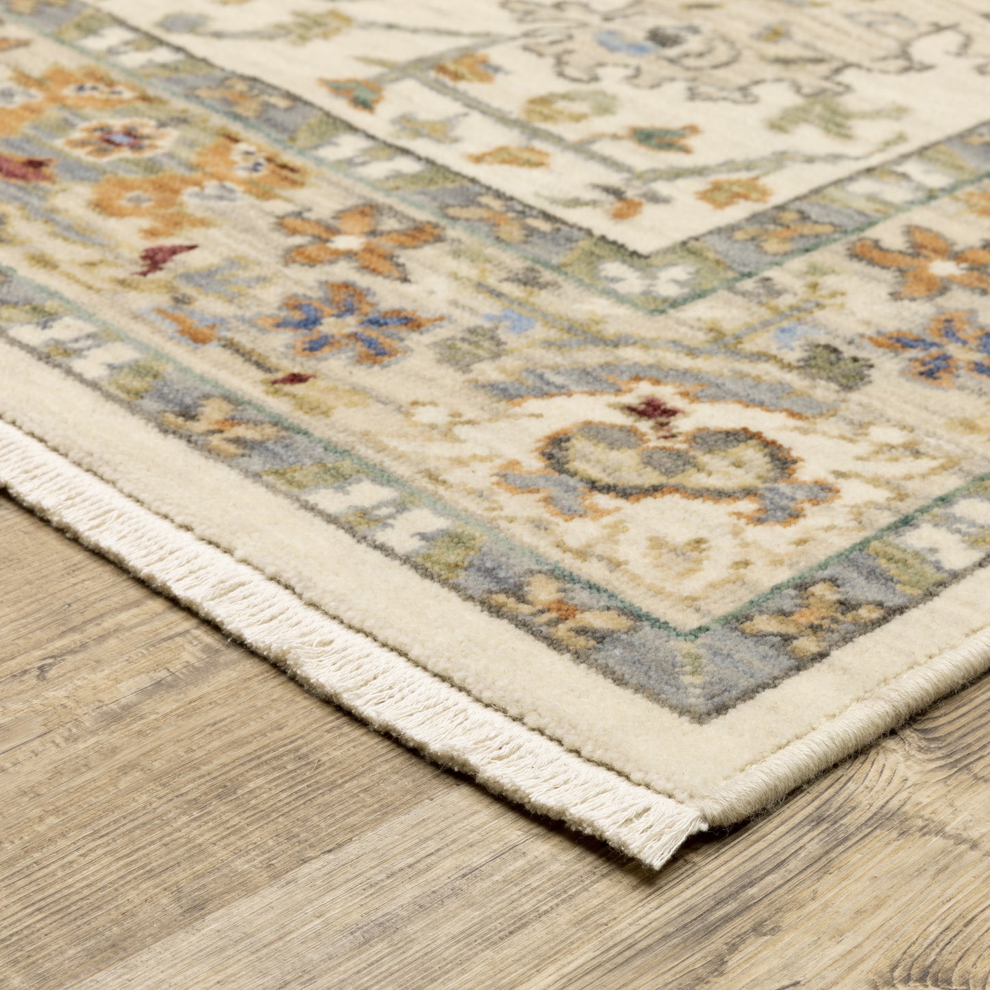 Oriental Weavers Lucca  Ivory Multi Traditional