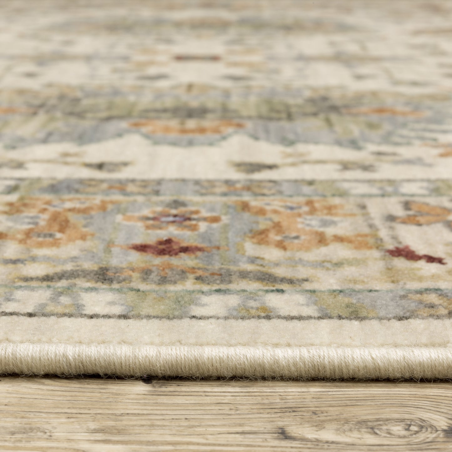 Oriental Weavers Lucca  Ivory Multi Traditional