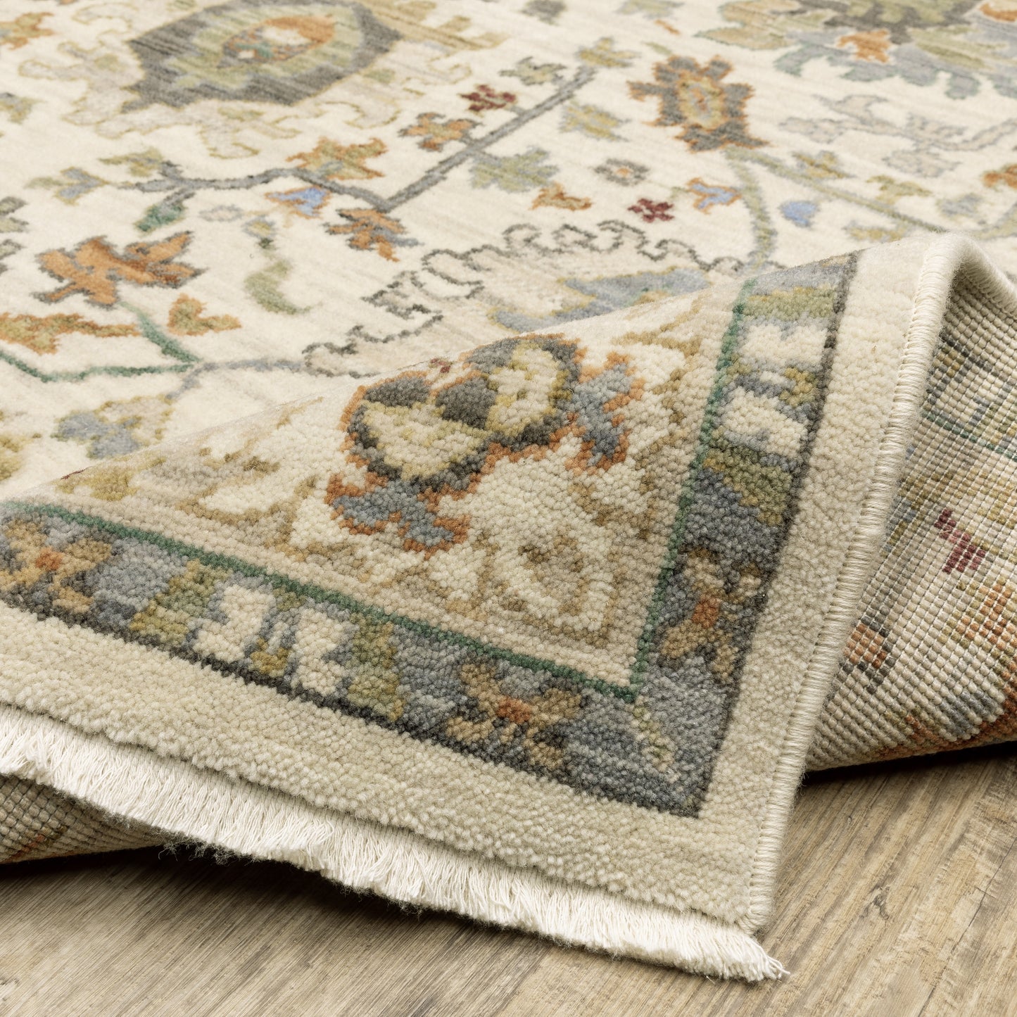 Oriental Weavers Lucca  Ivory Multi Traditional