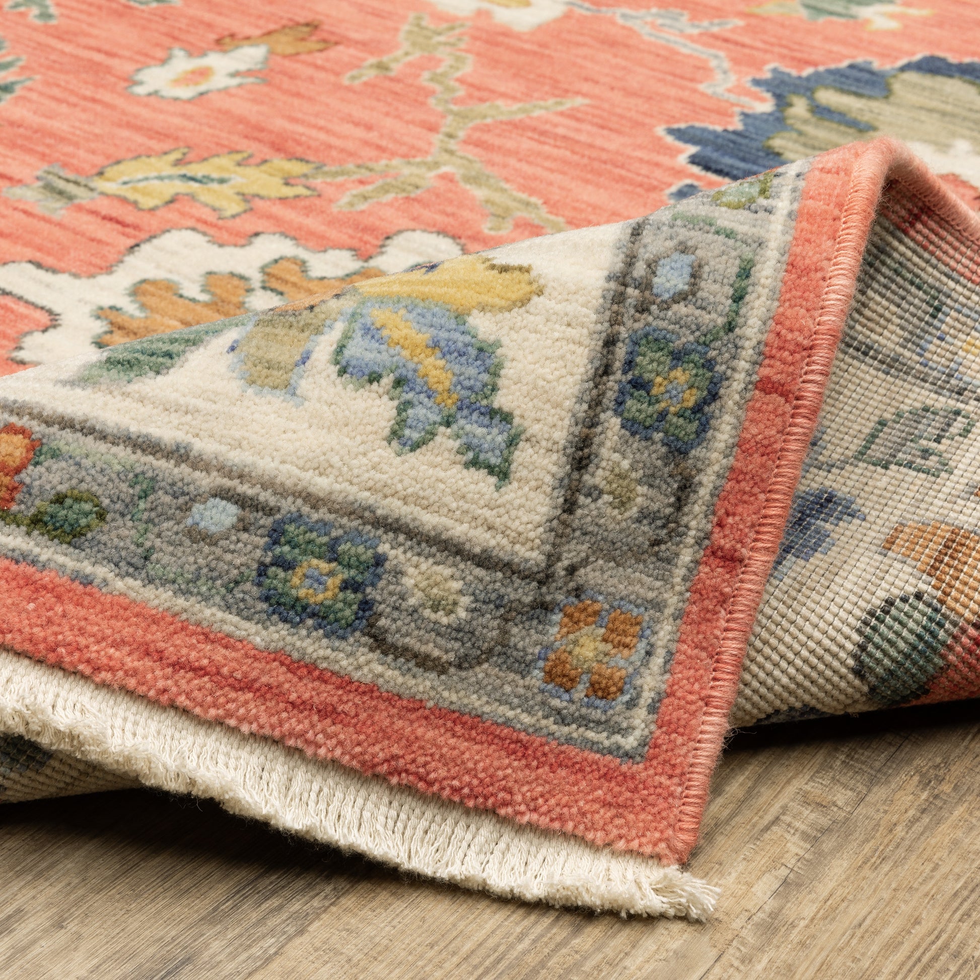 Oriental Weavers Lucca  Pink Multi Traditional
